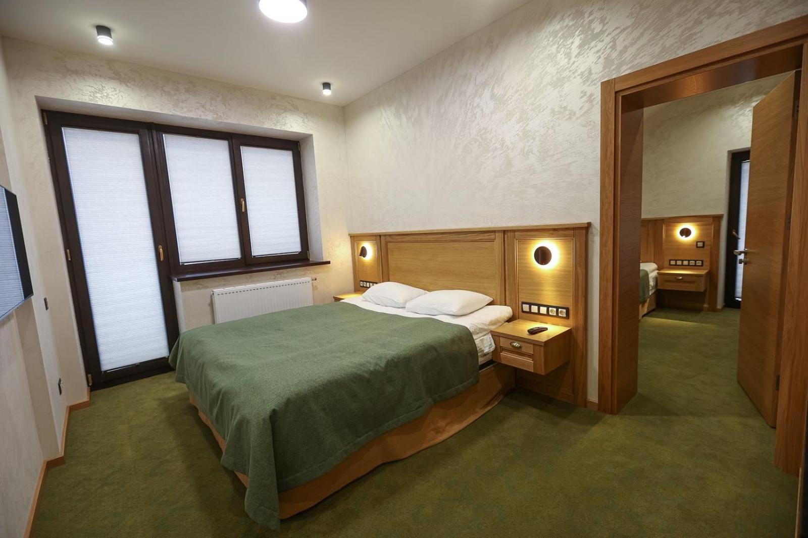 Quadruple Room with Mountain View