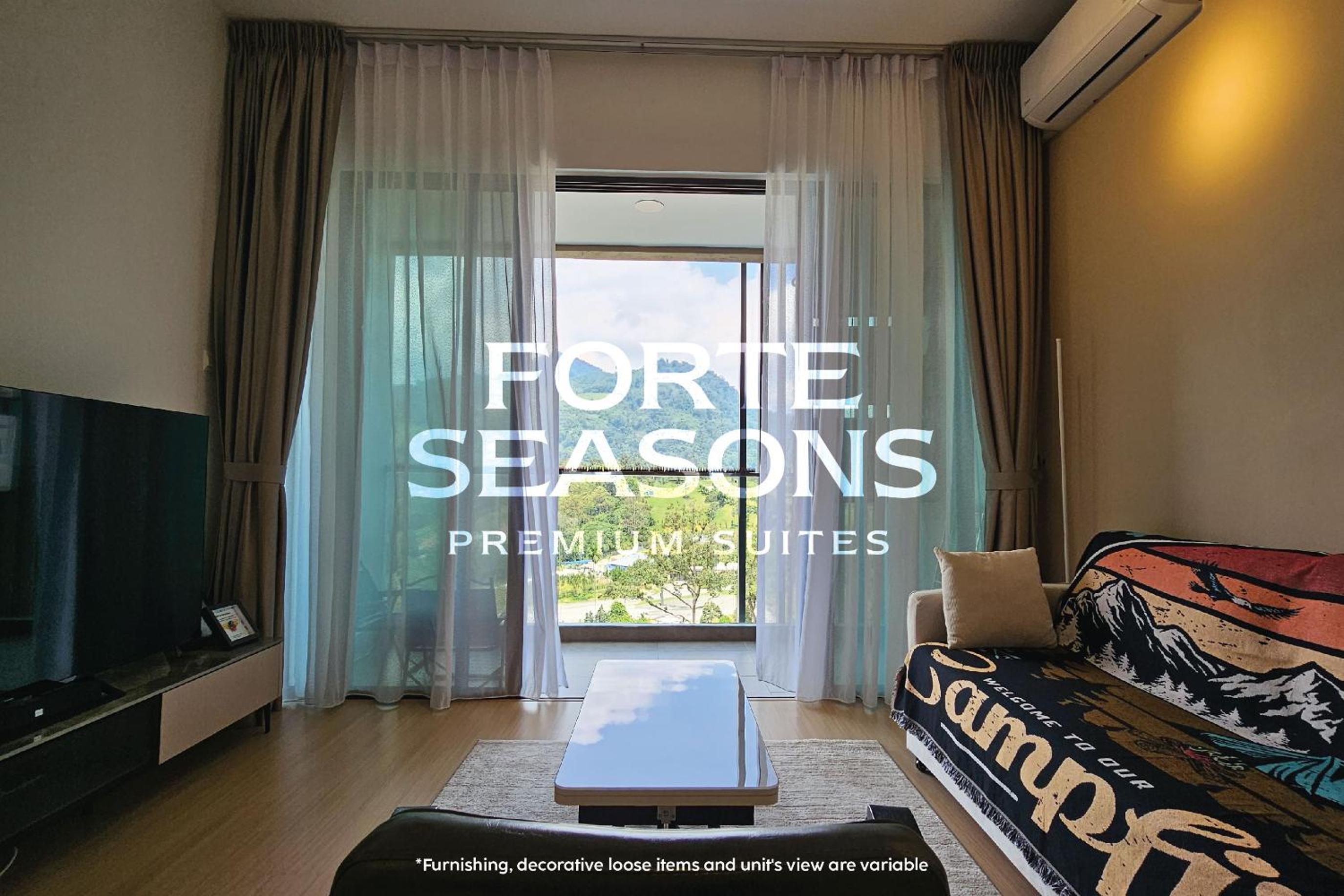 Deluxe Family Suite - Photo 4