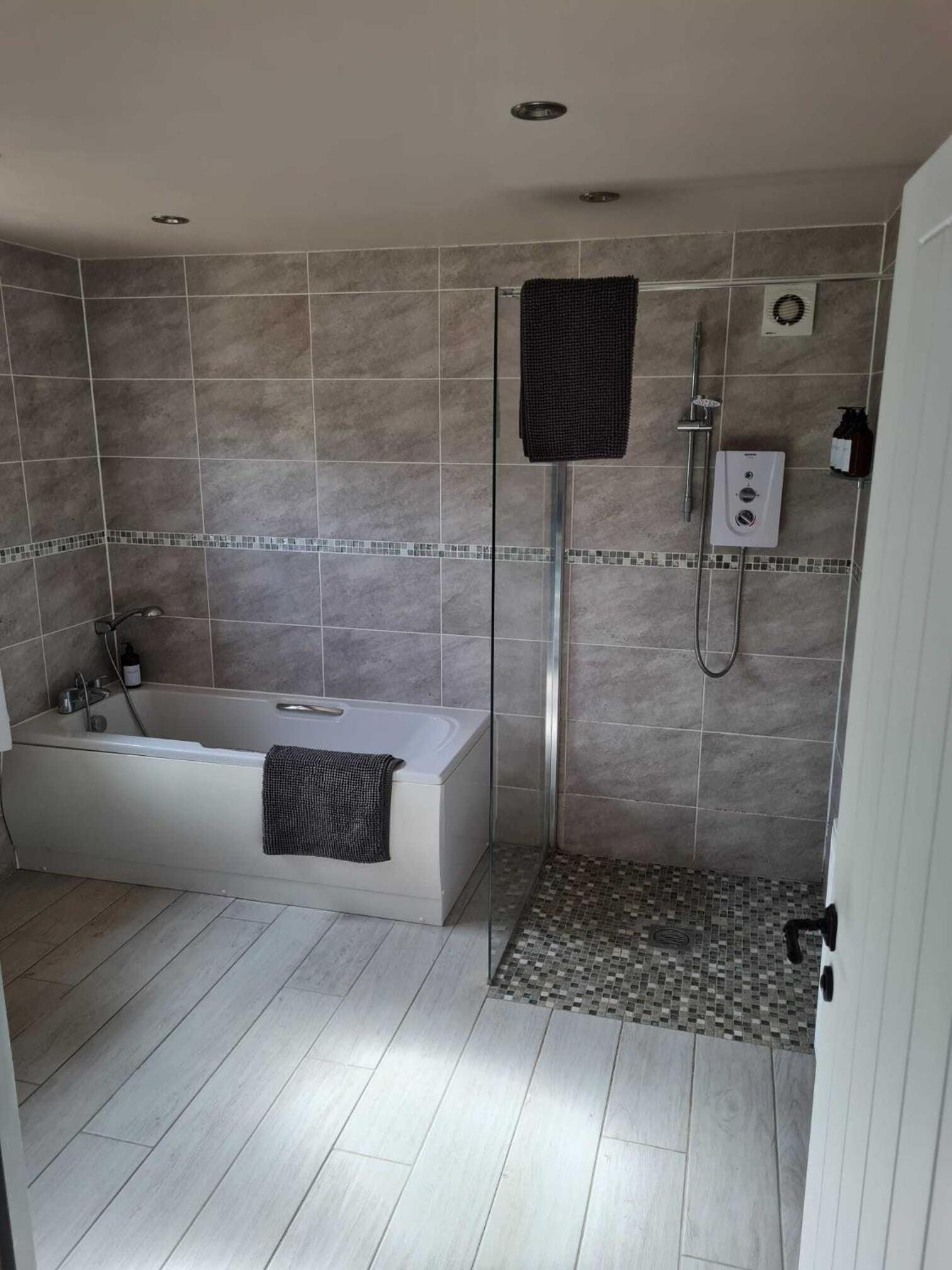 Suite Apartment - Photo 11