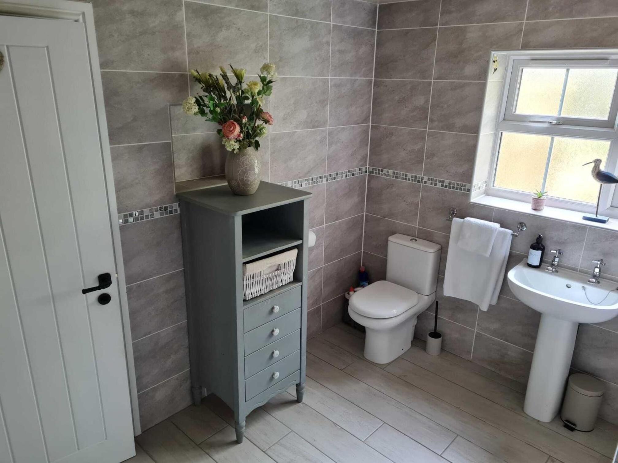 Suite Apartment - Photo 12
