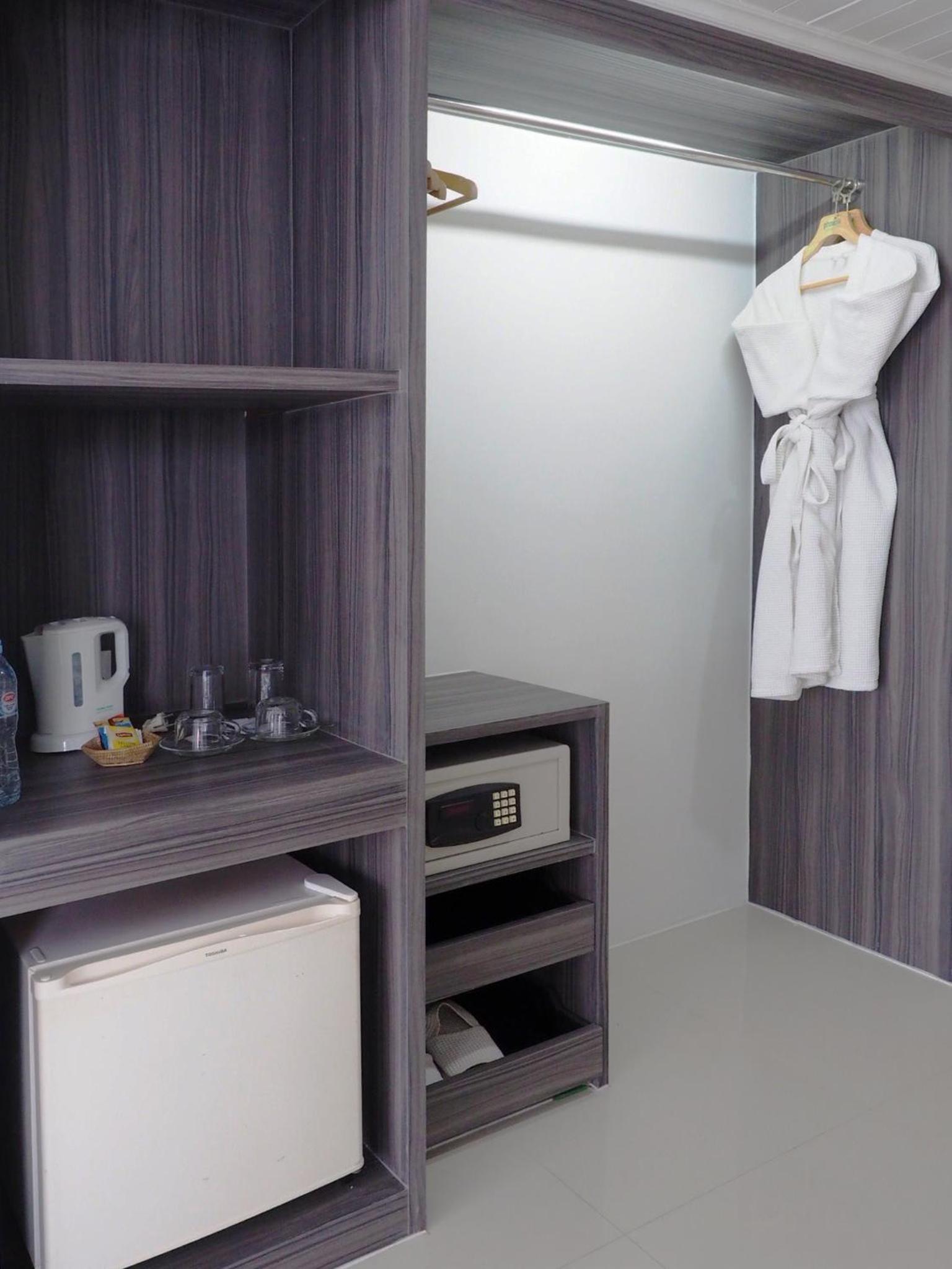 Presidential Suite - King photo 2