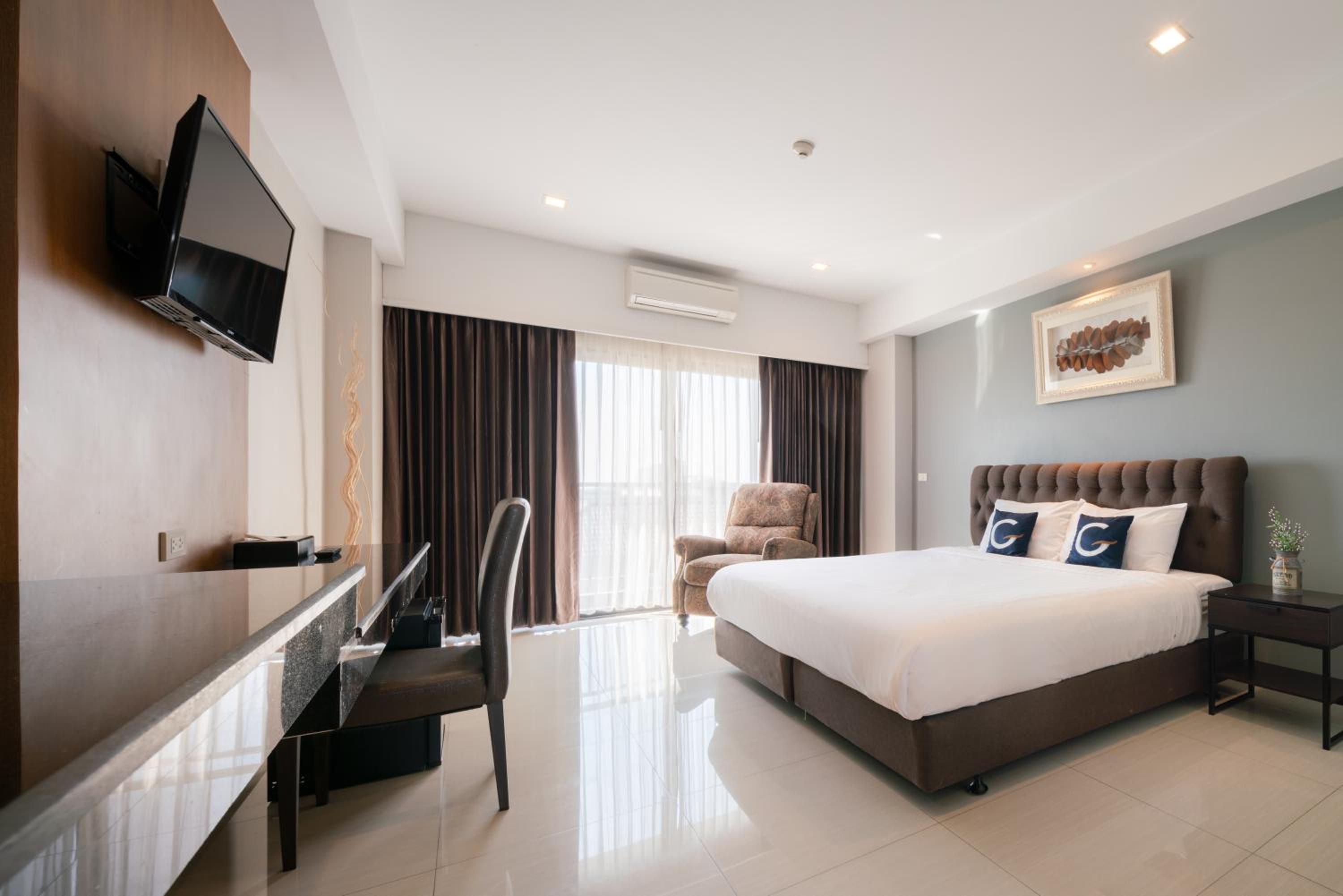 Deluxe Double or Twin Room with Balcony photo 2