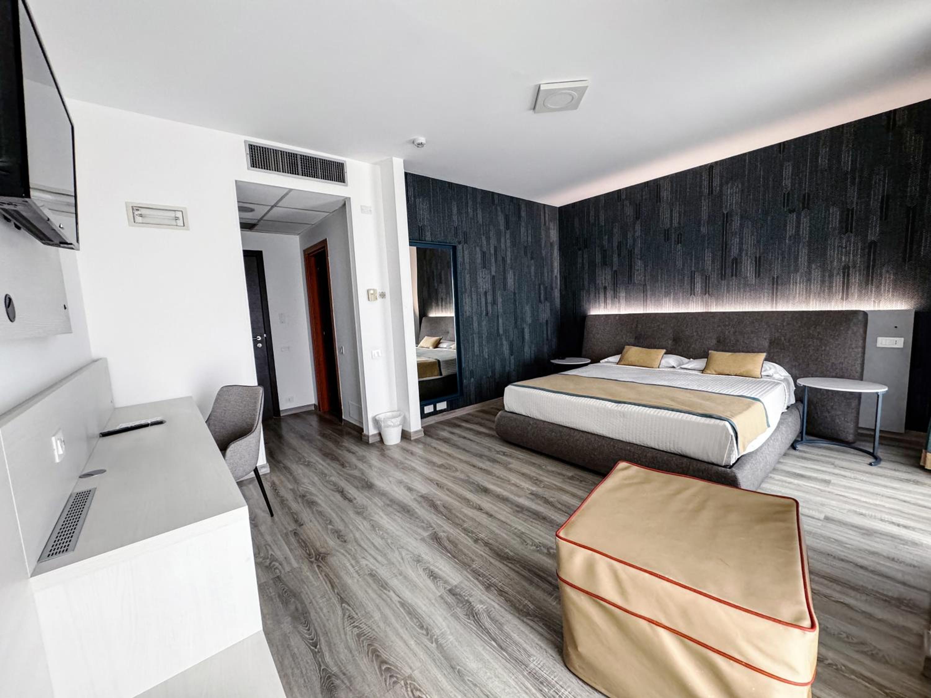 Junior Suite - Photo 5