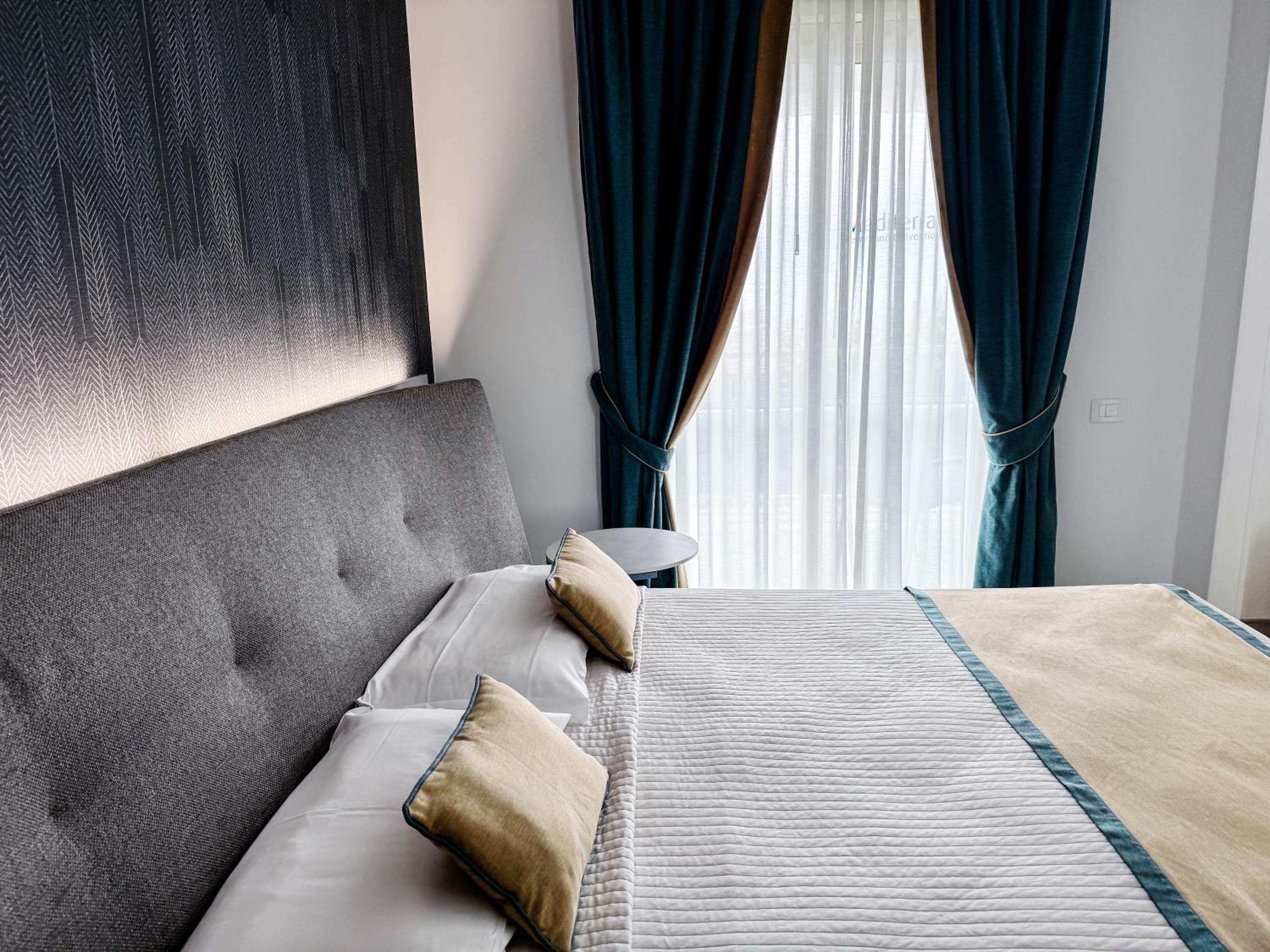 Junior Suite - Photo 8