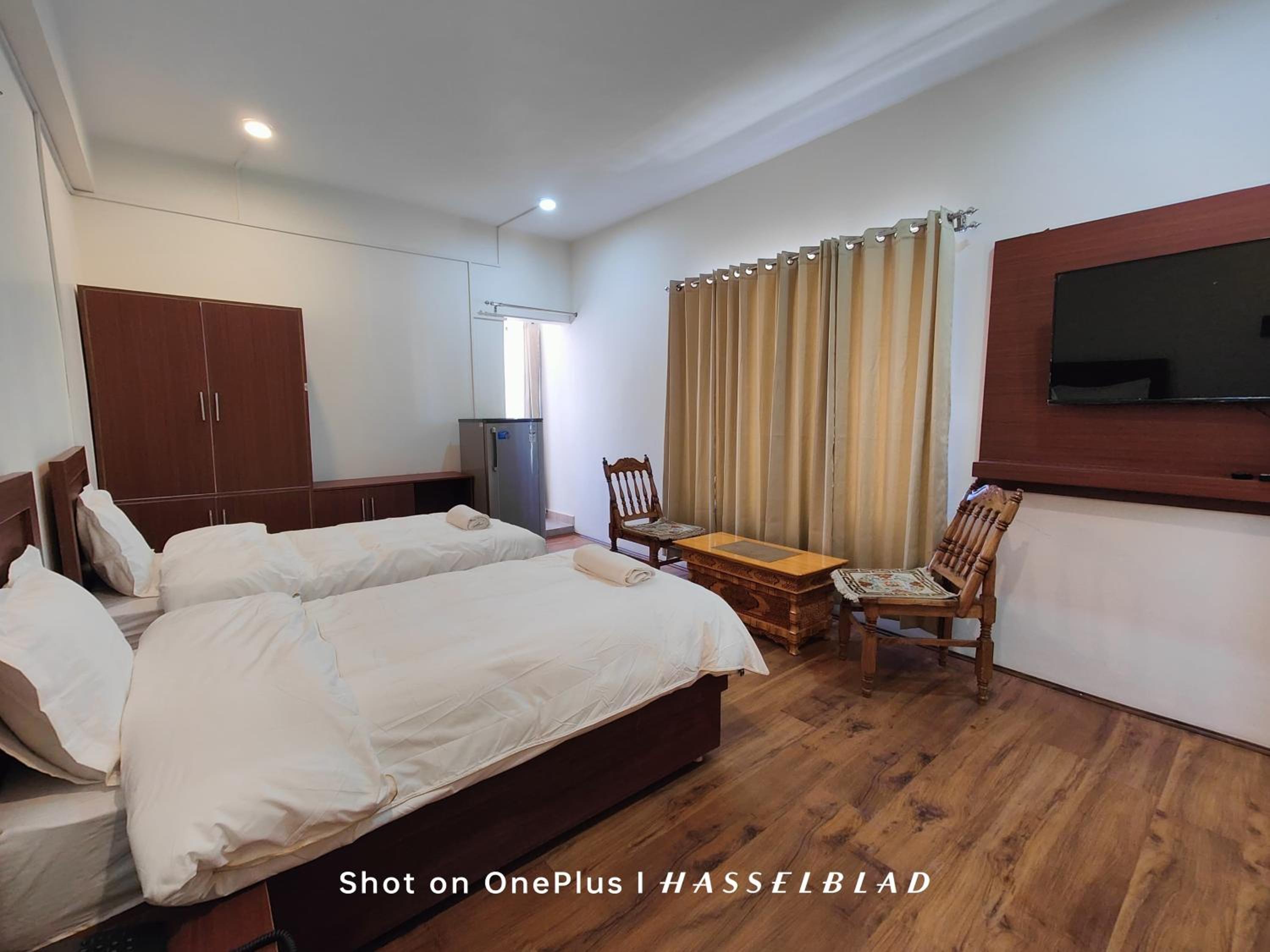 Superior Double or Twin Room with Mountain View photo 3