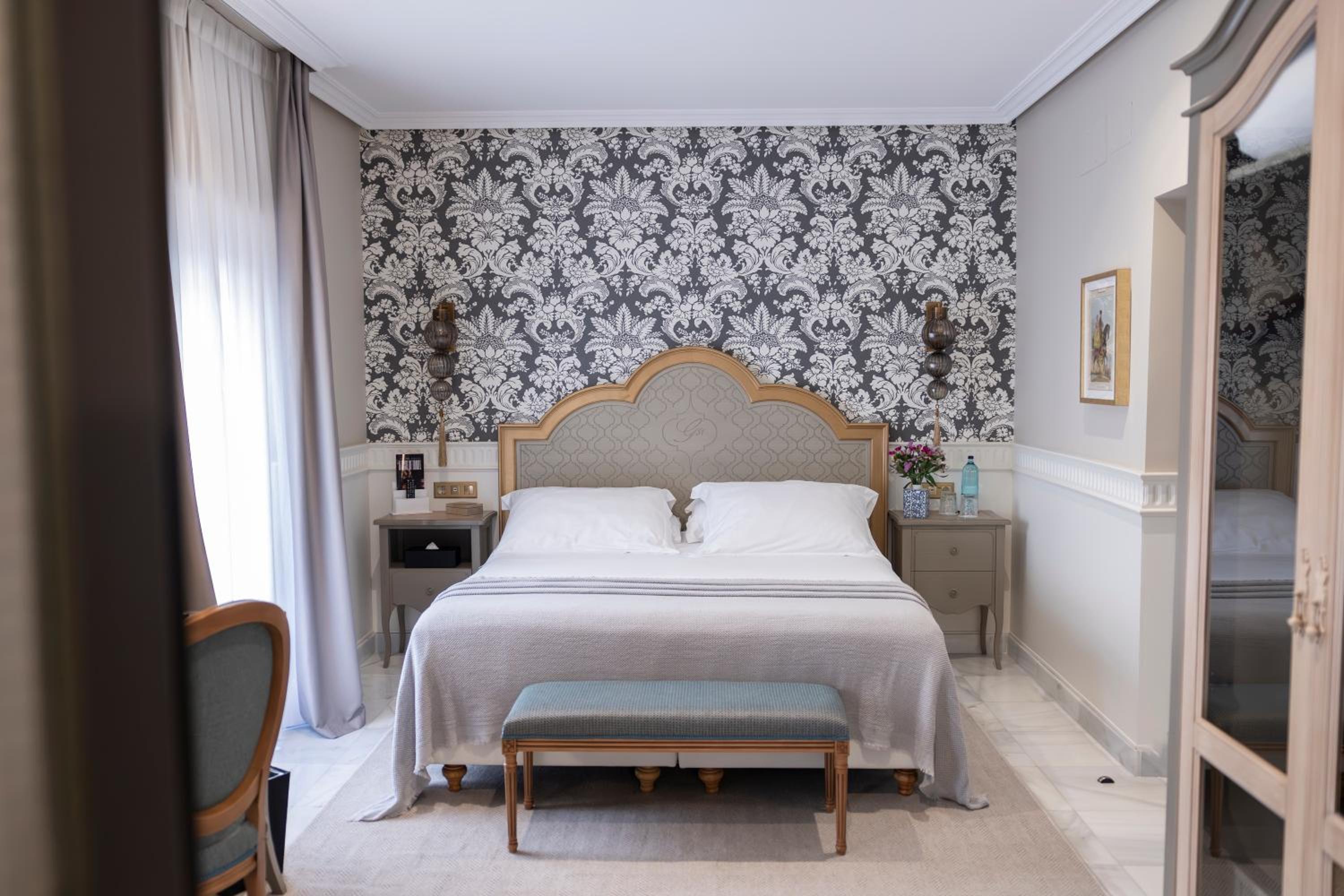 Superior Room - Photo 2