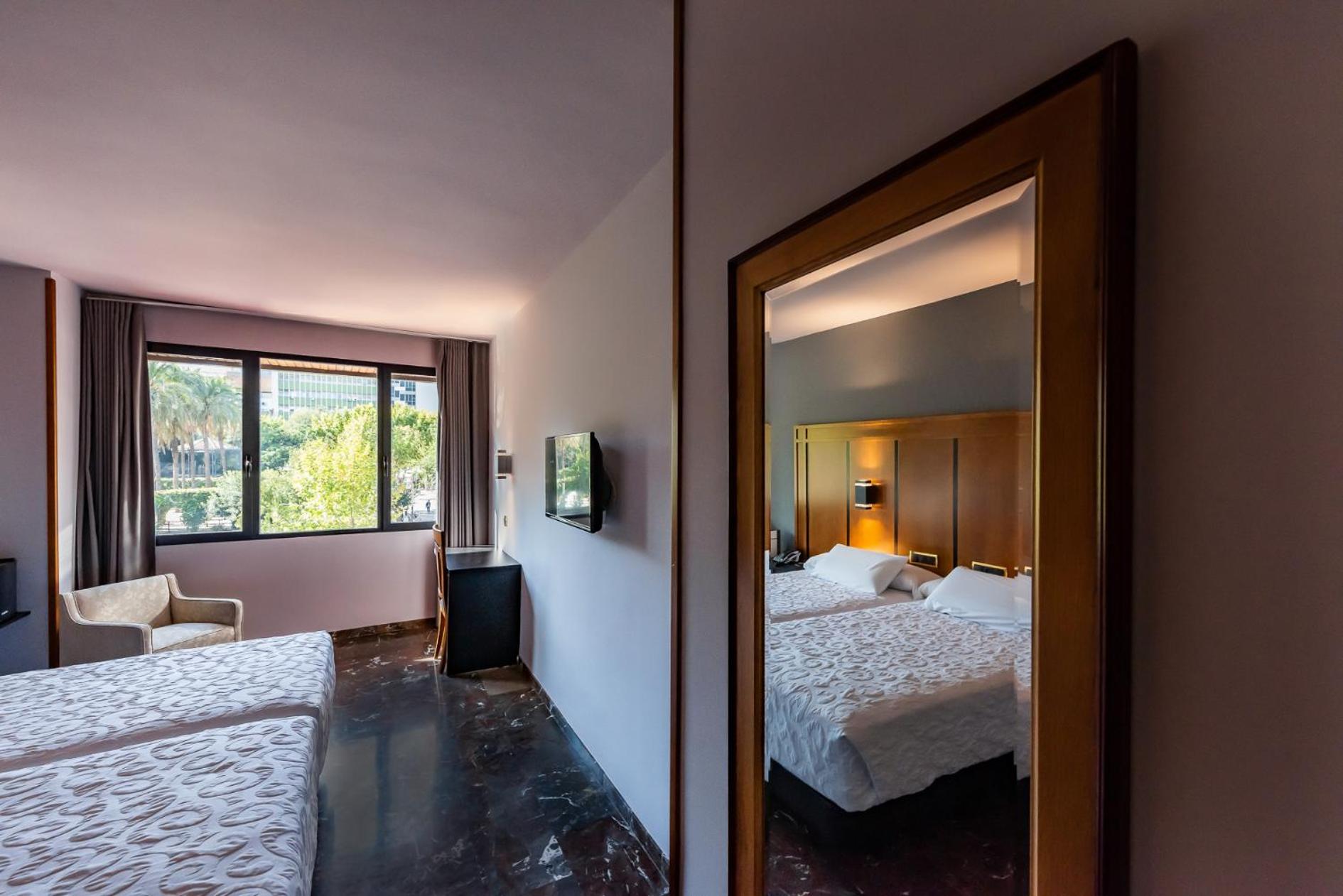 Habitación Doble o con Dos Camas