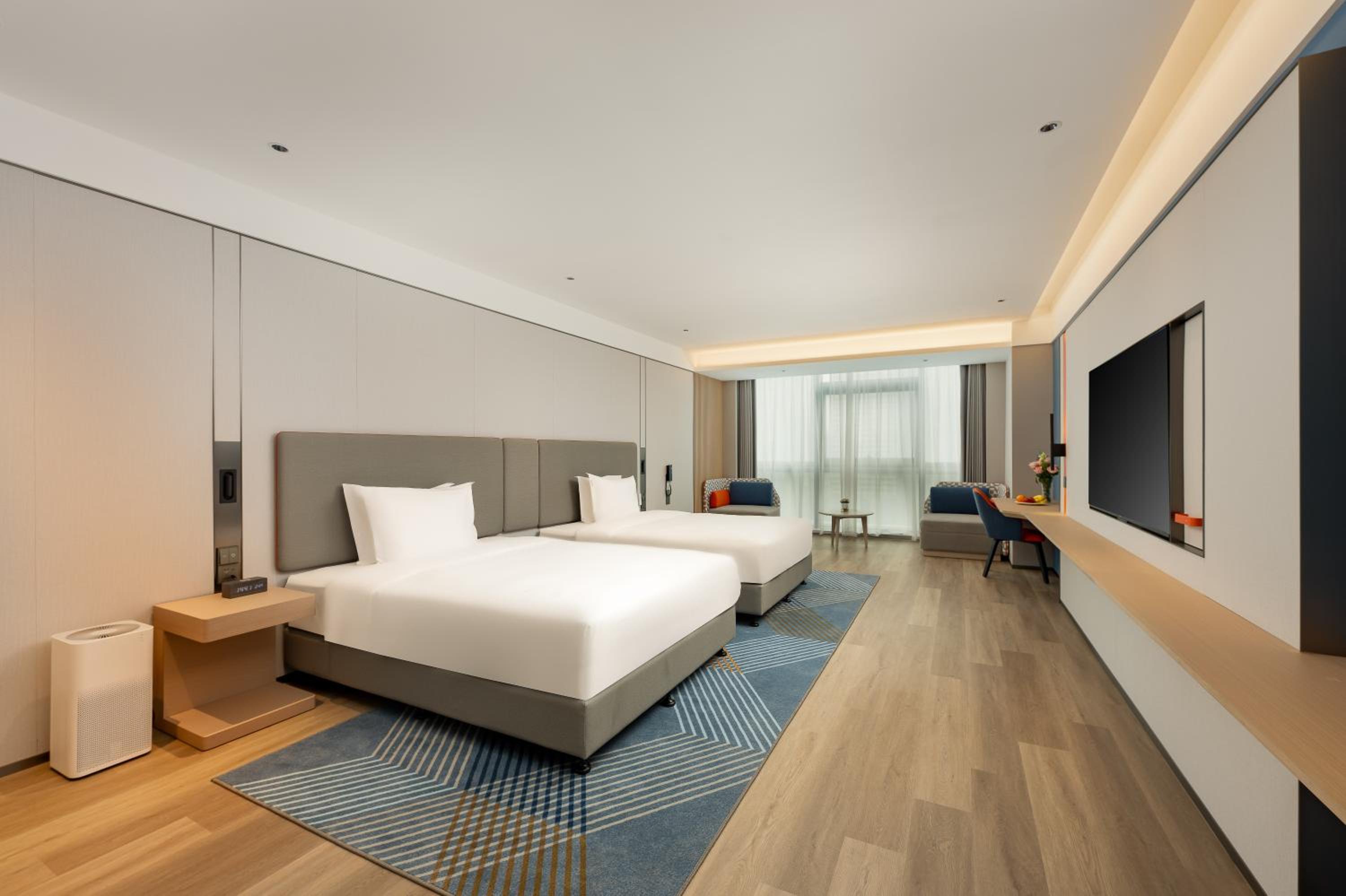 Standard Room with Two Queen Beds photo 1