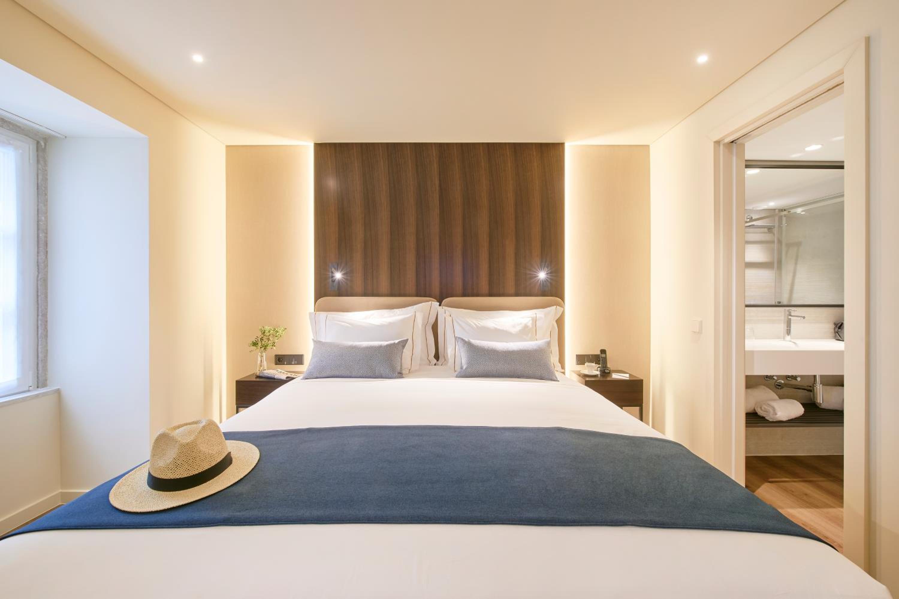 Double Room with Interior View - Photo 3
