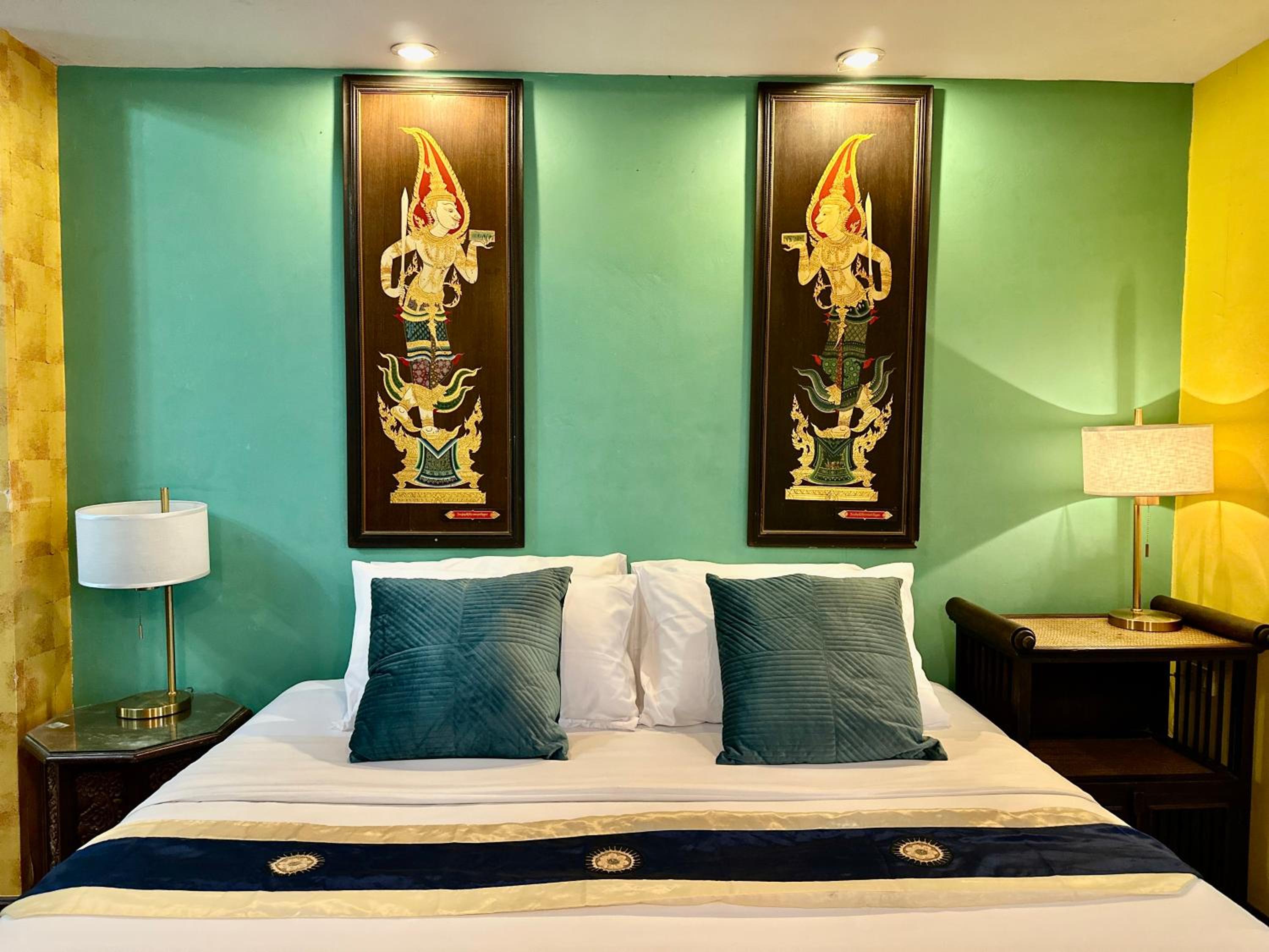 Deluxe Family Room - Photo 4
