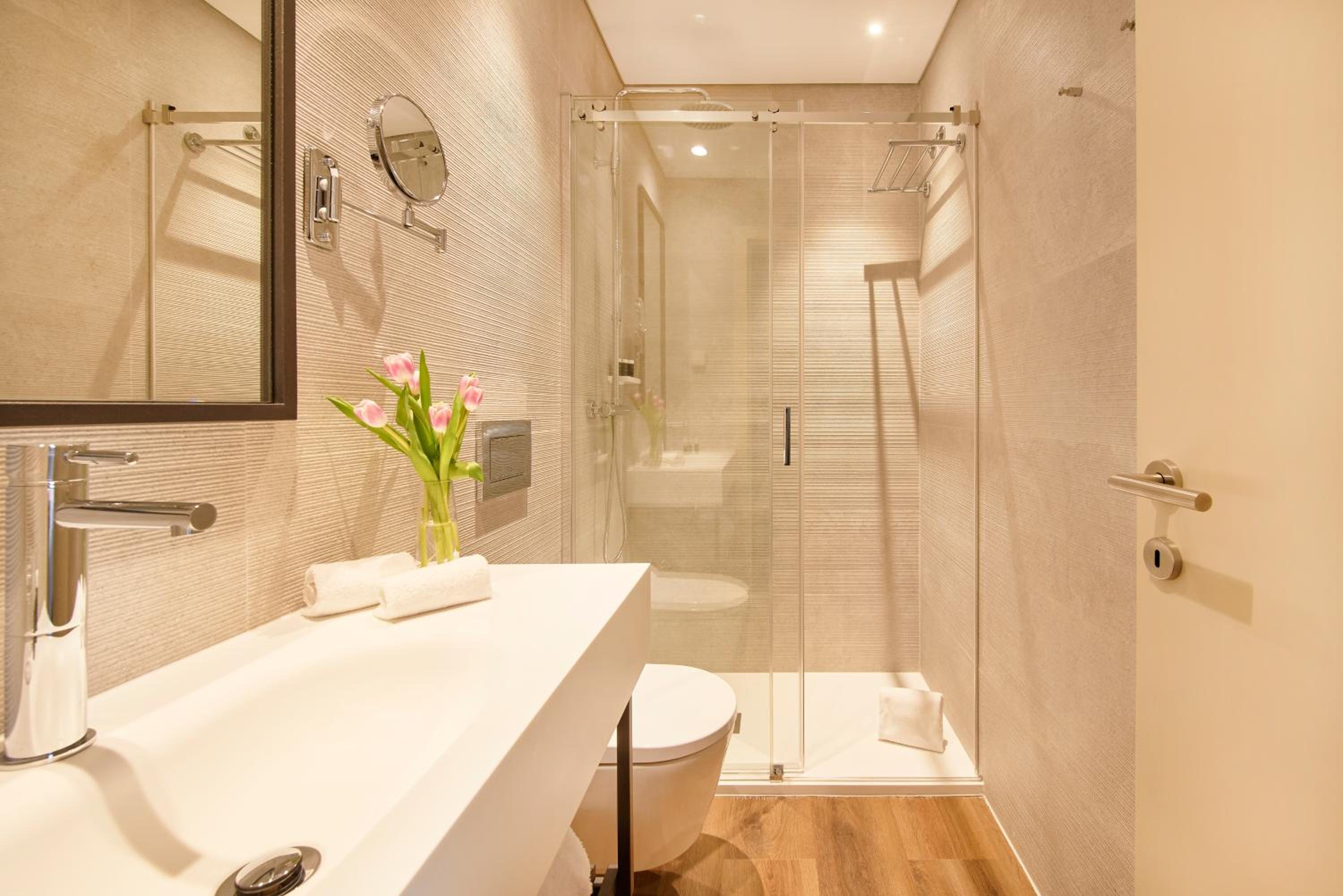 Double Room with Interior View - Photo 12