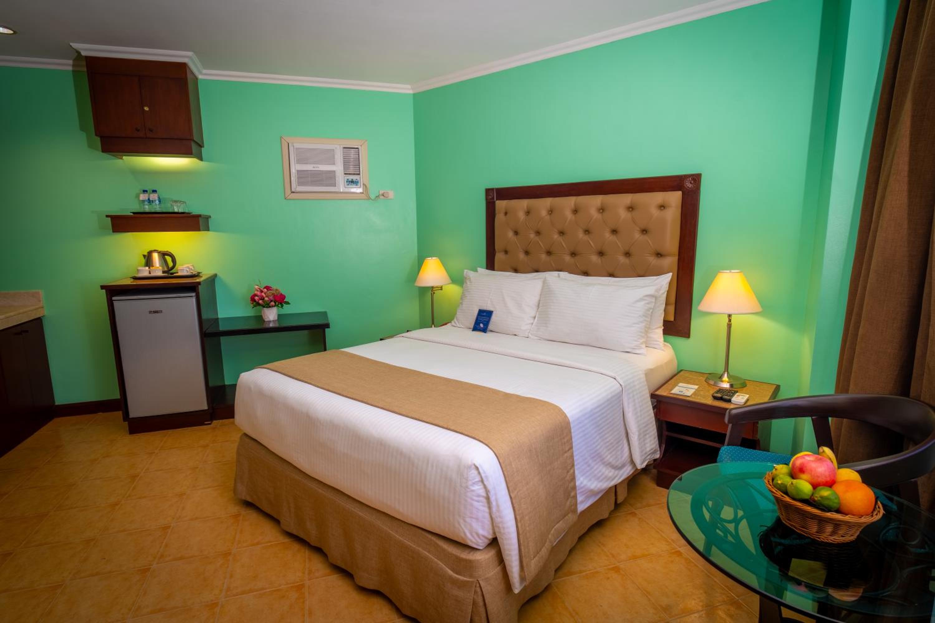 Deluxe Room - Photo 4