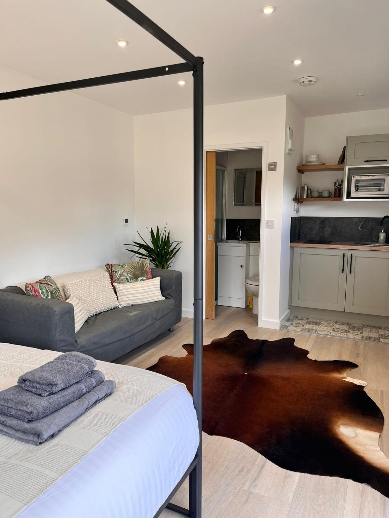 One-Bedroom House photo 1