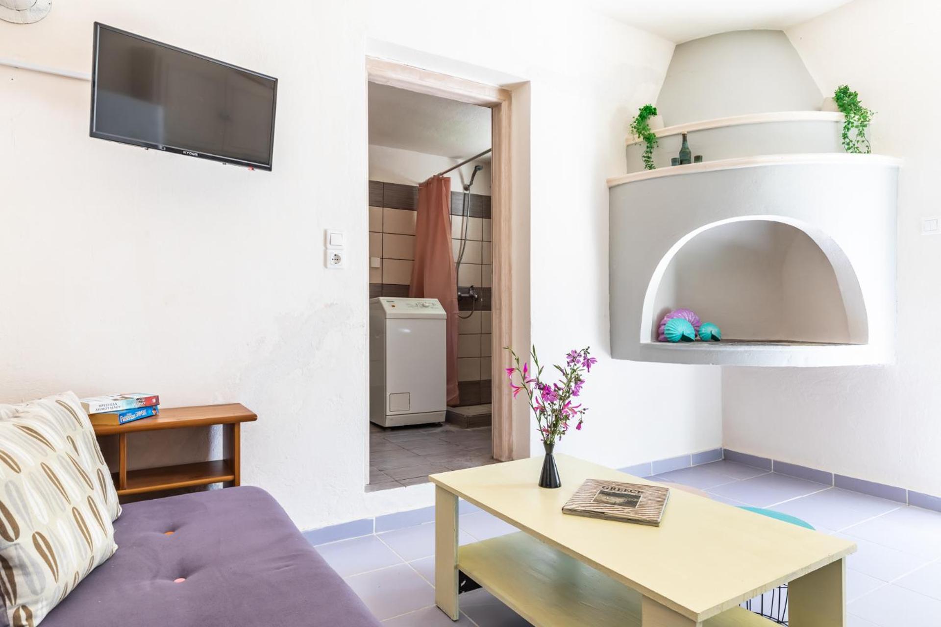 Apartment - Ground Floor photo 2