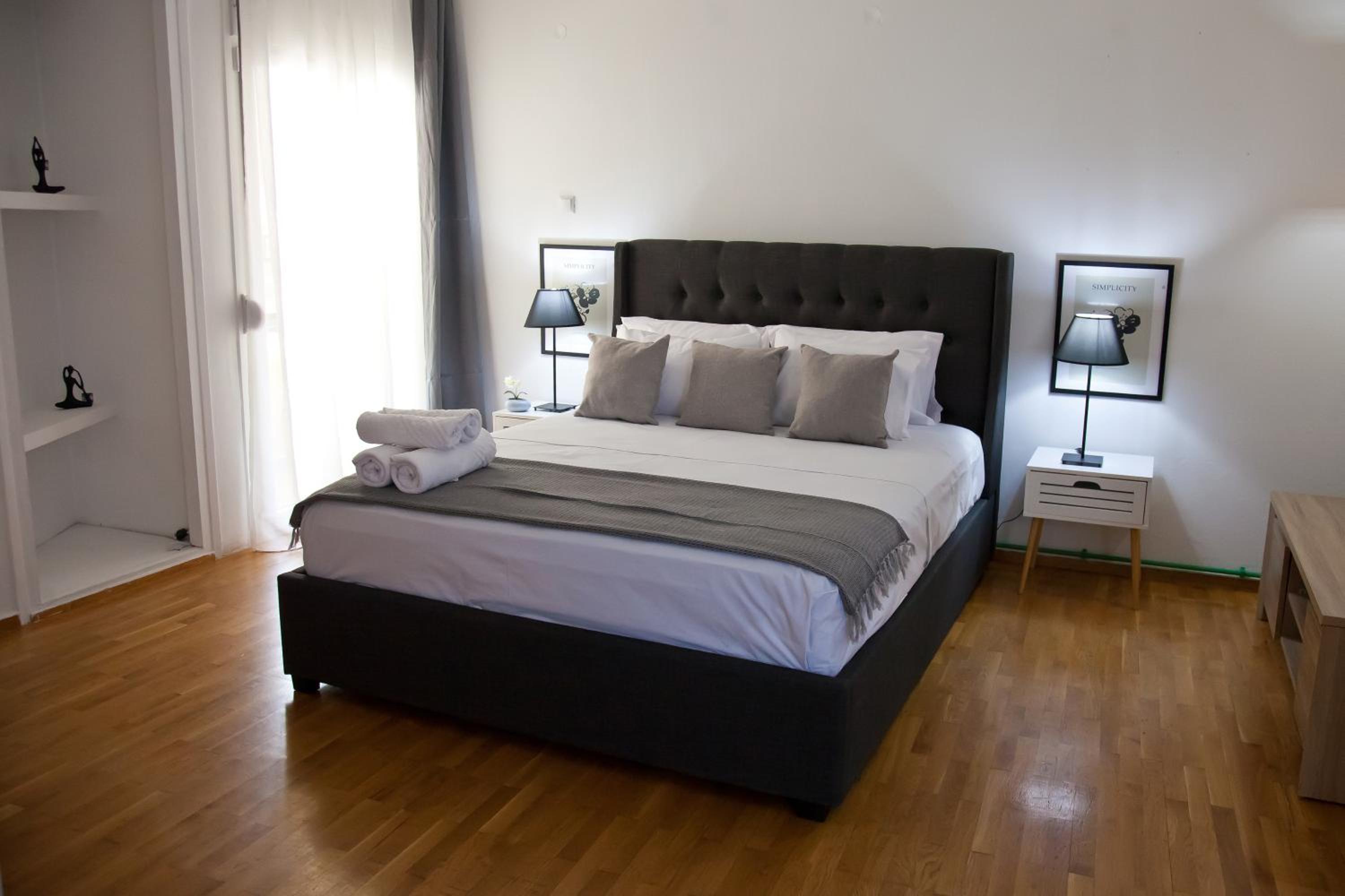Deluxe Apartment photo 1
