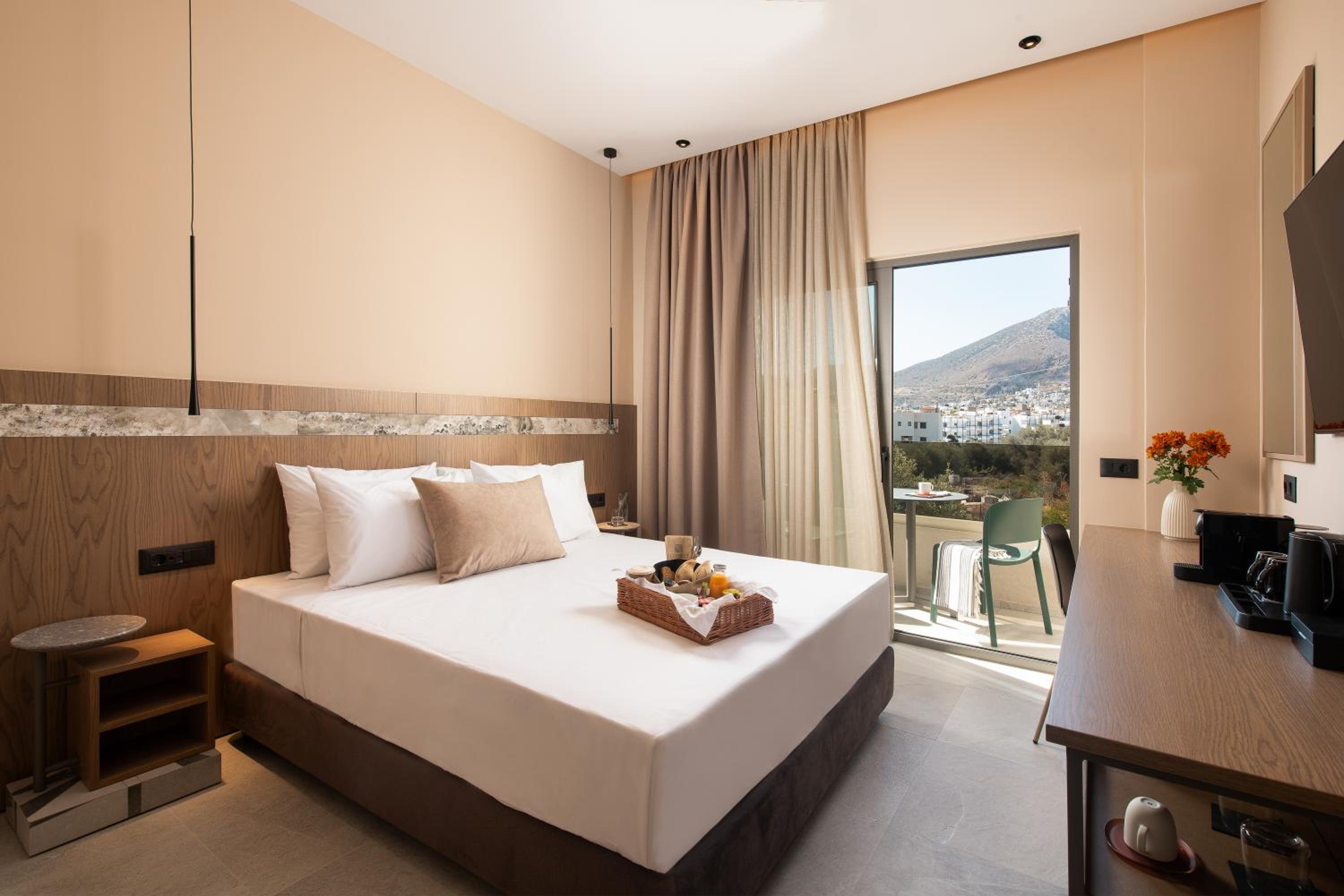 Comfort Room with City View - Photo 1