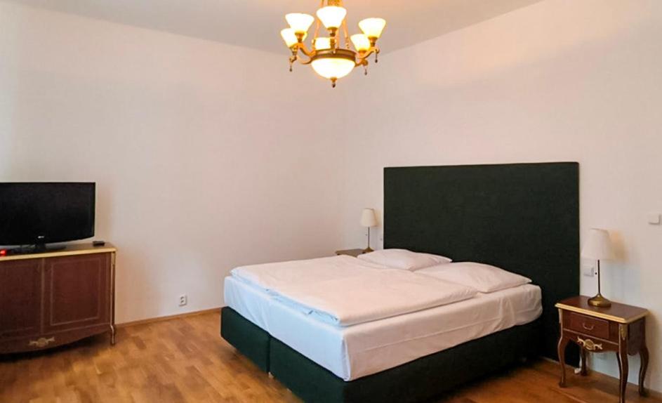 Standard Twin Room - Photo 3