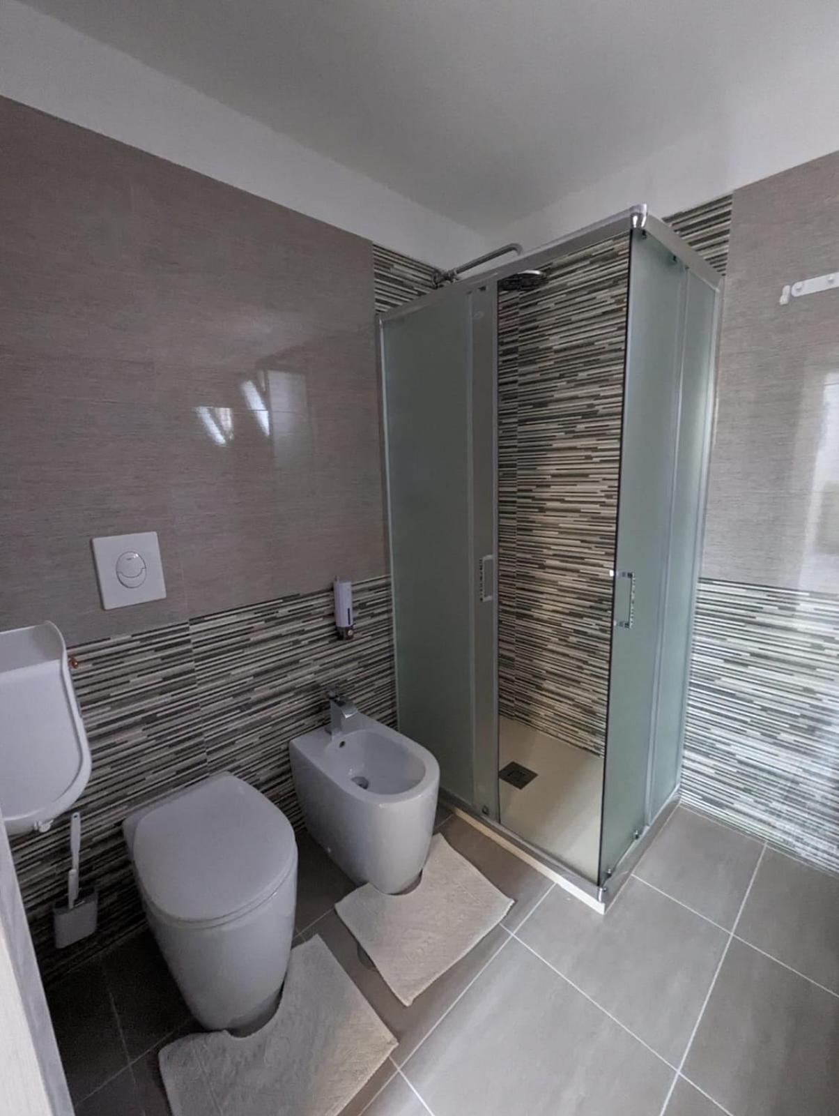 One-Bedroom House photo 3