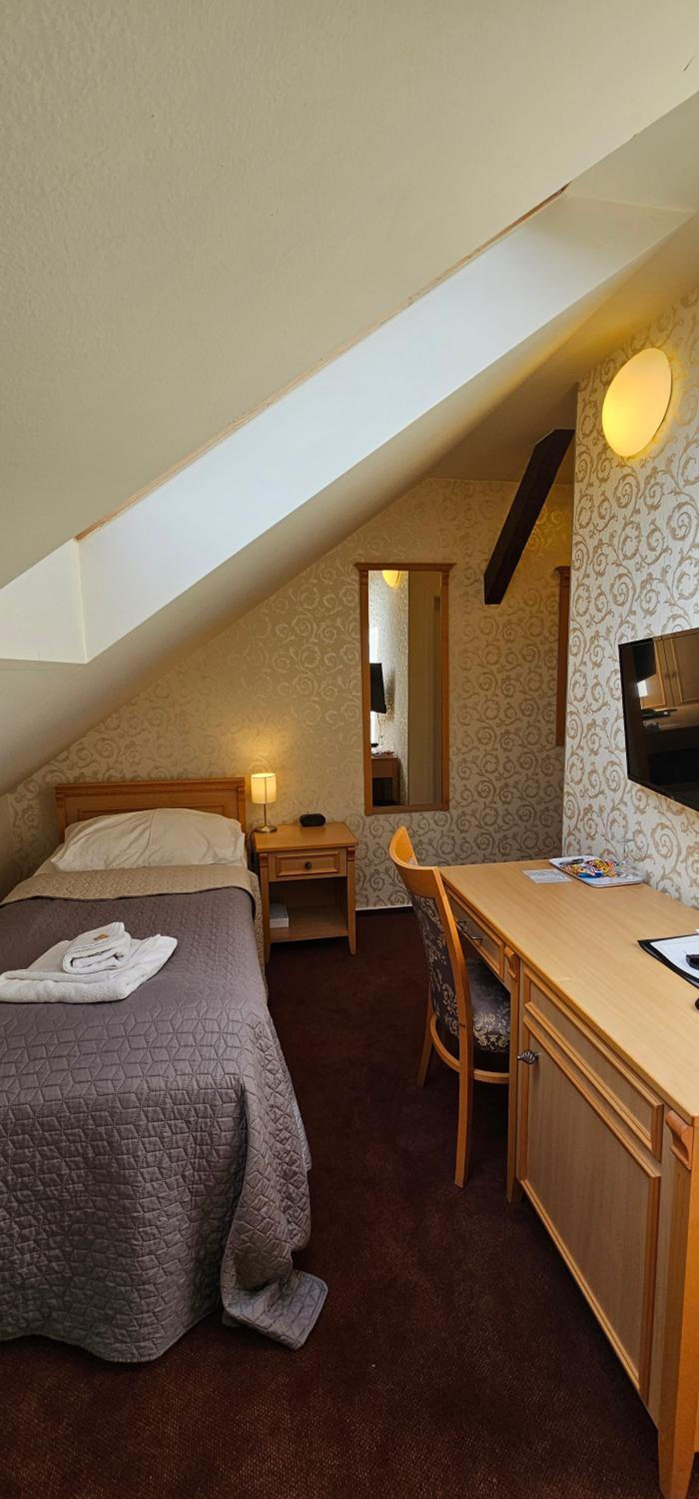 Single Room