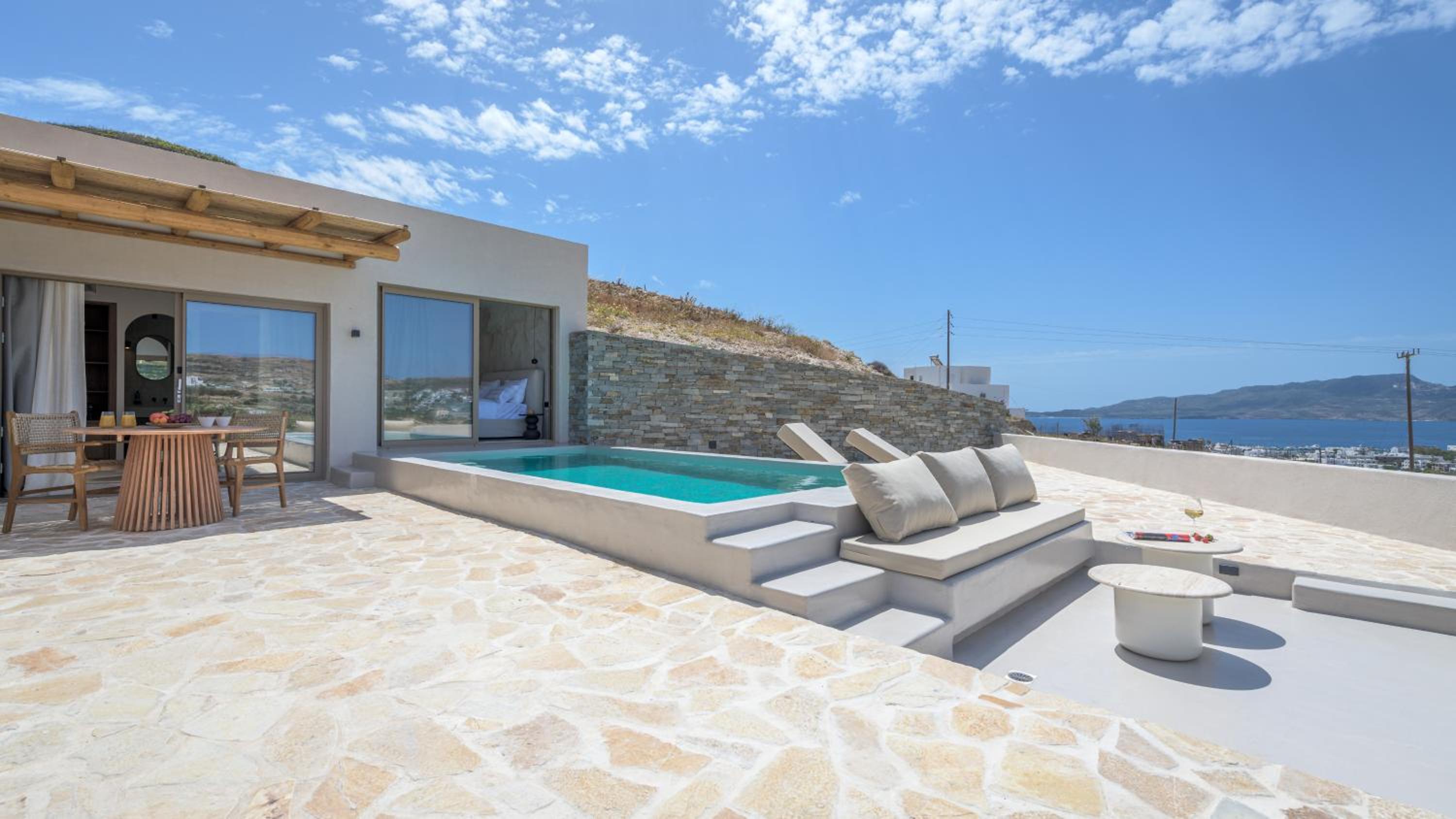 King Suite with Sea View photo 3