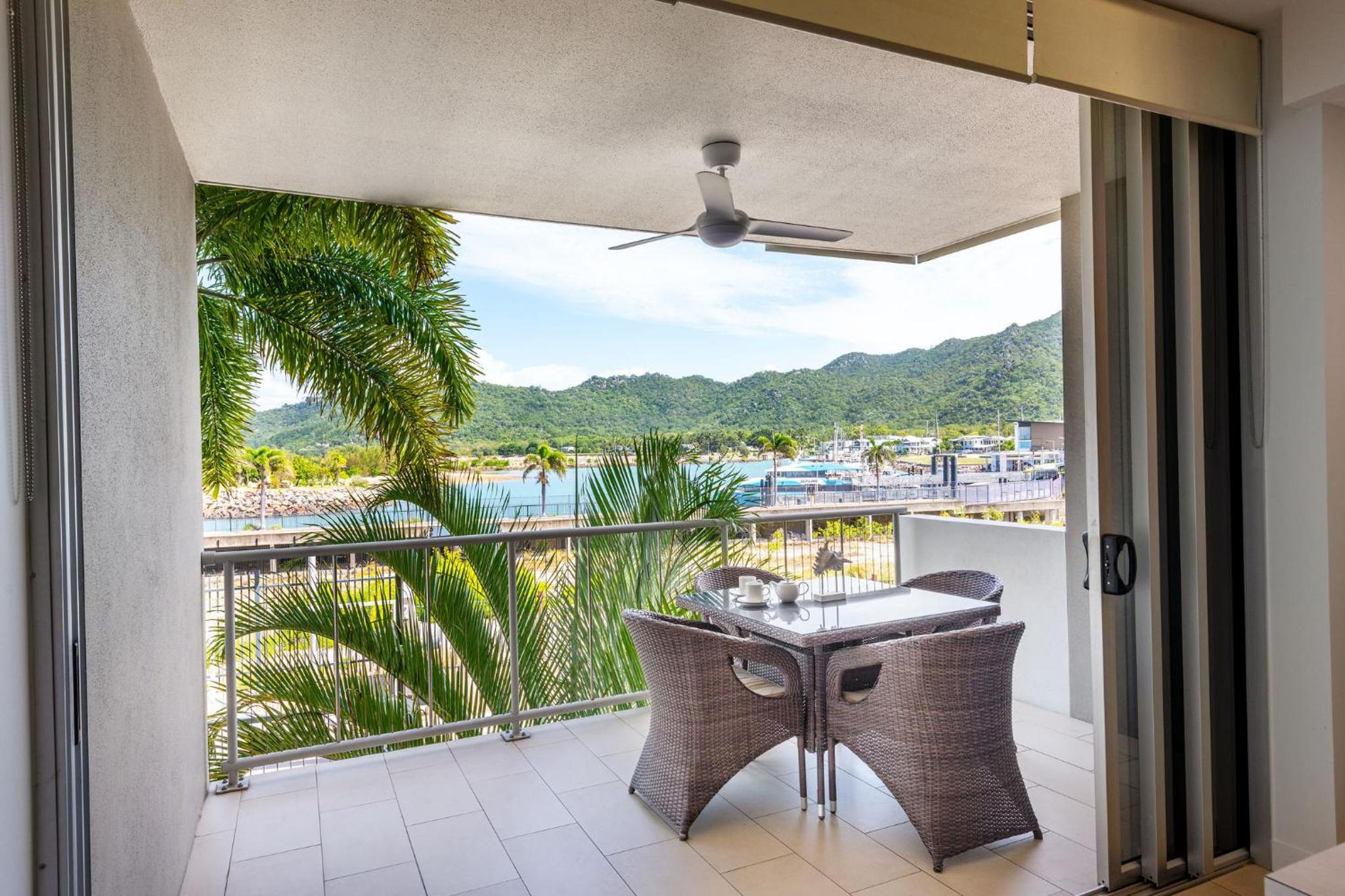 One-Bedroom Resort View Apartment - Photo 5