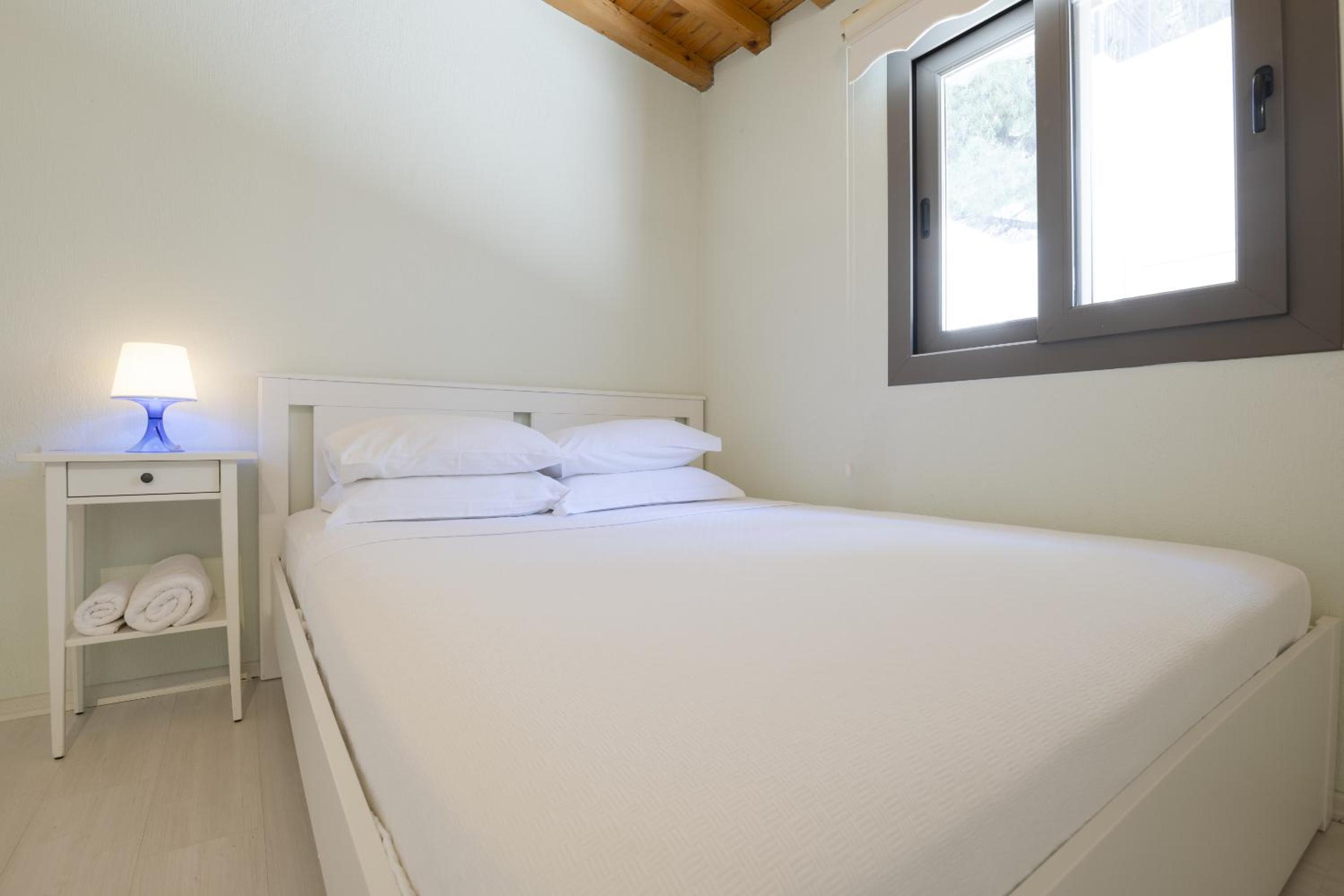 Suite Apartment - Photo 11