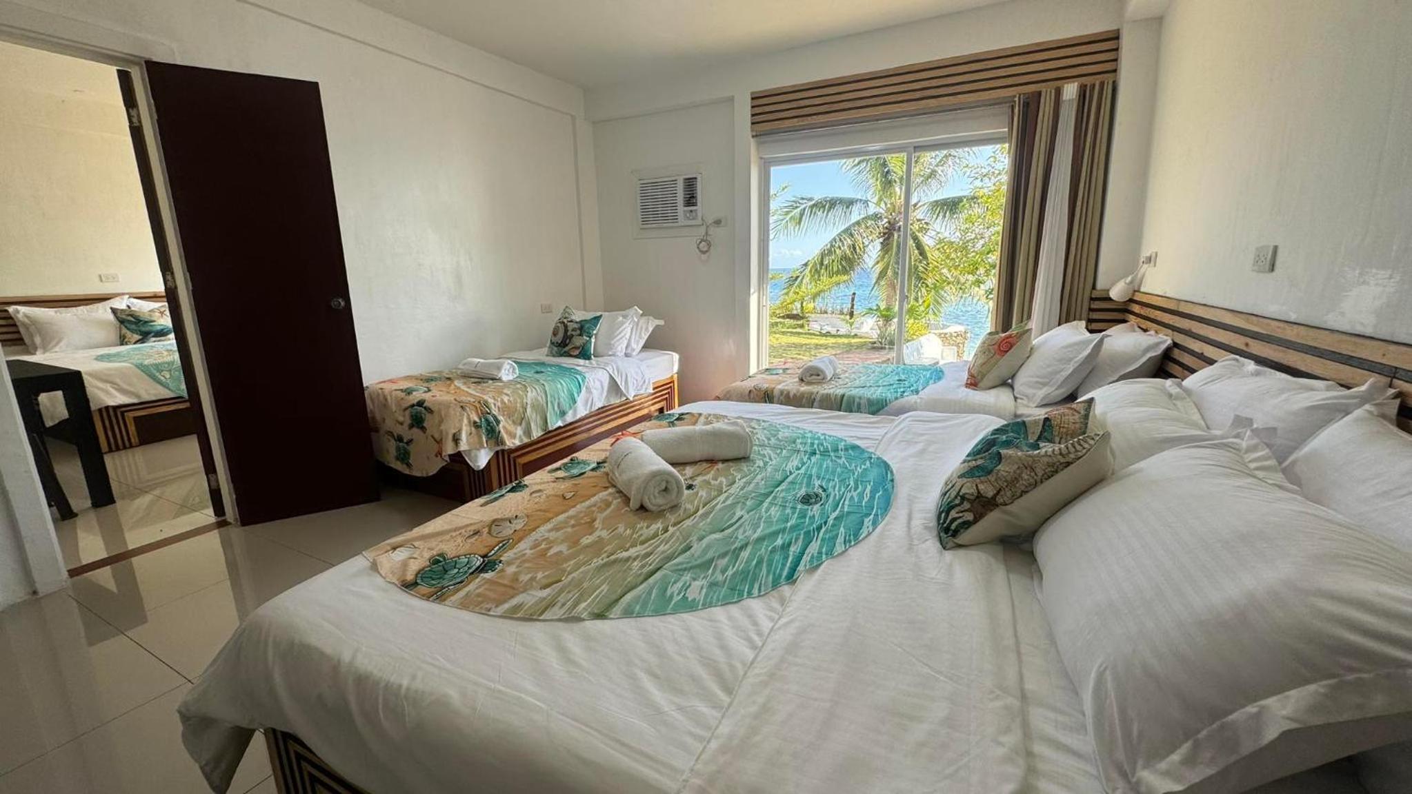 Family Room With Sea View photo 2
