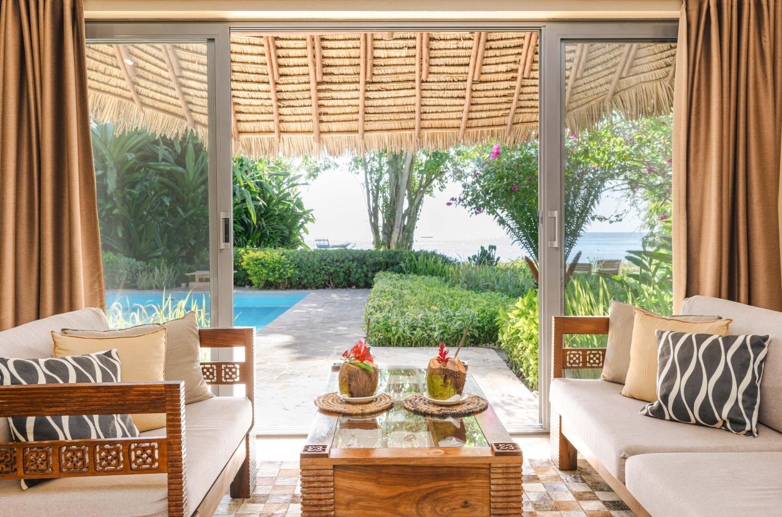 Ocean Access Villa With Pool