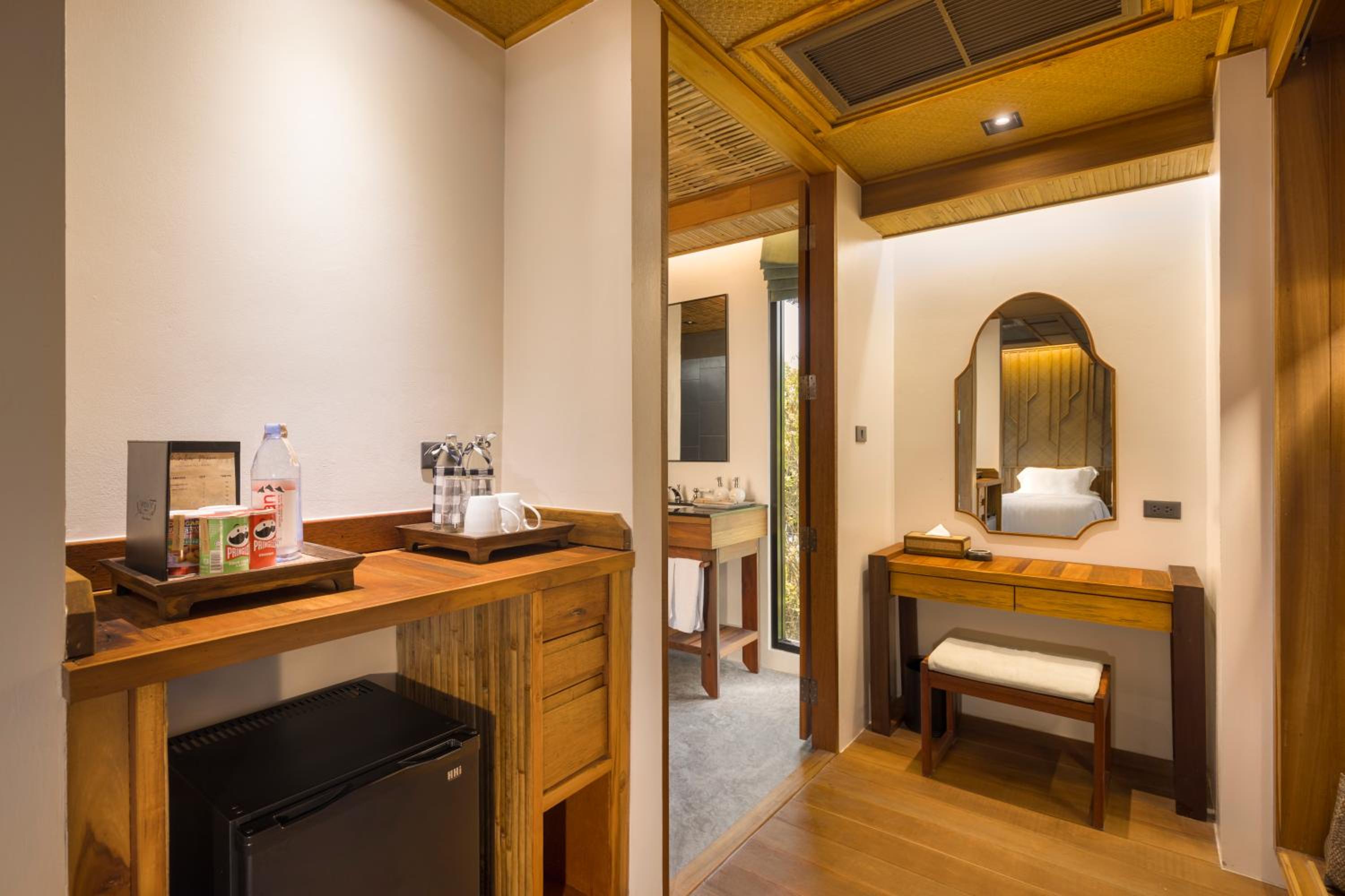 Lagoon Grand Deluxe View- Free Schedule Shuttle to Ao Nang Beach/ Railay Beach - Photo 6