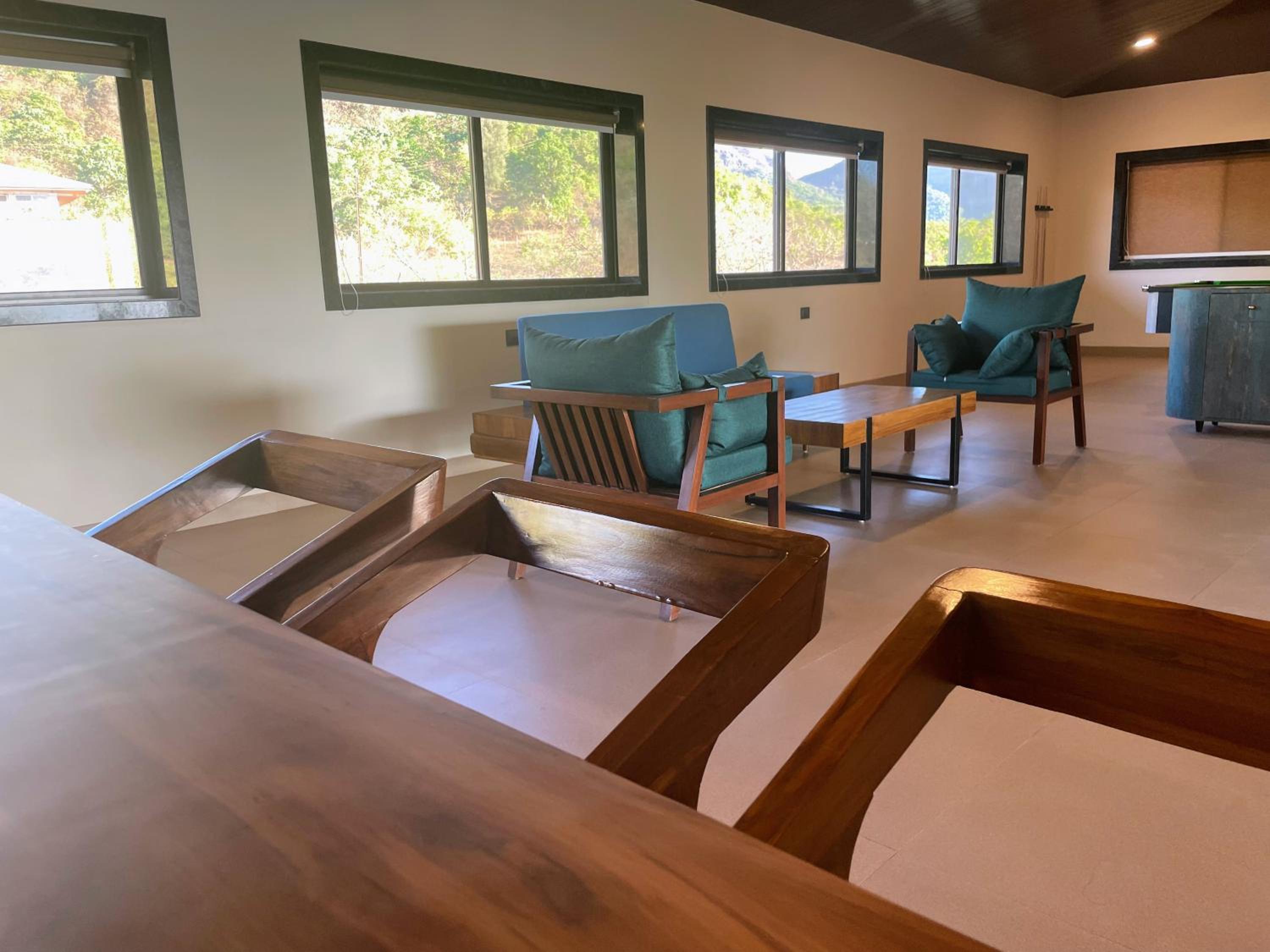 Aerie Villa (No Stags Allowed) 250 Mtrs from Reception - Photo 11