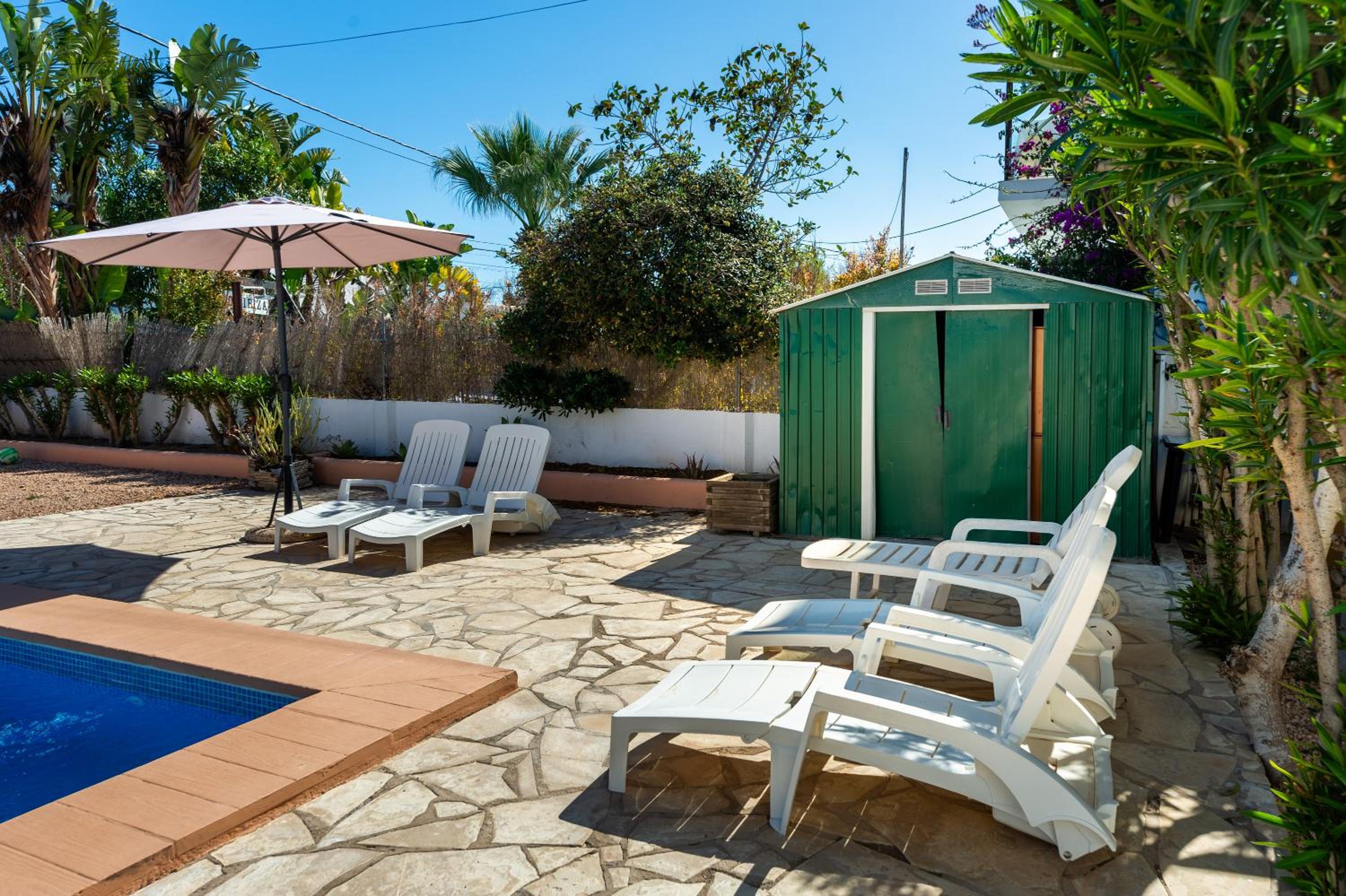 Villa photo 2