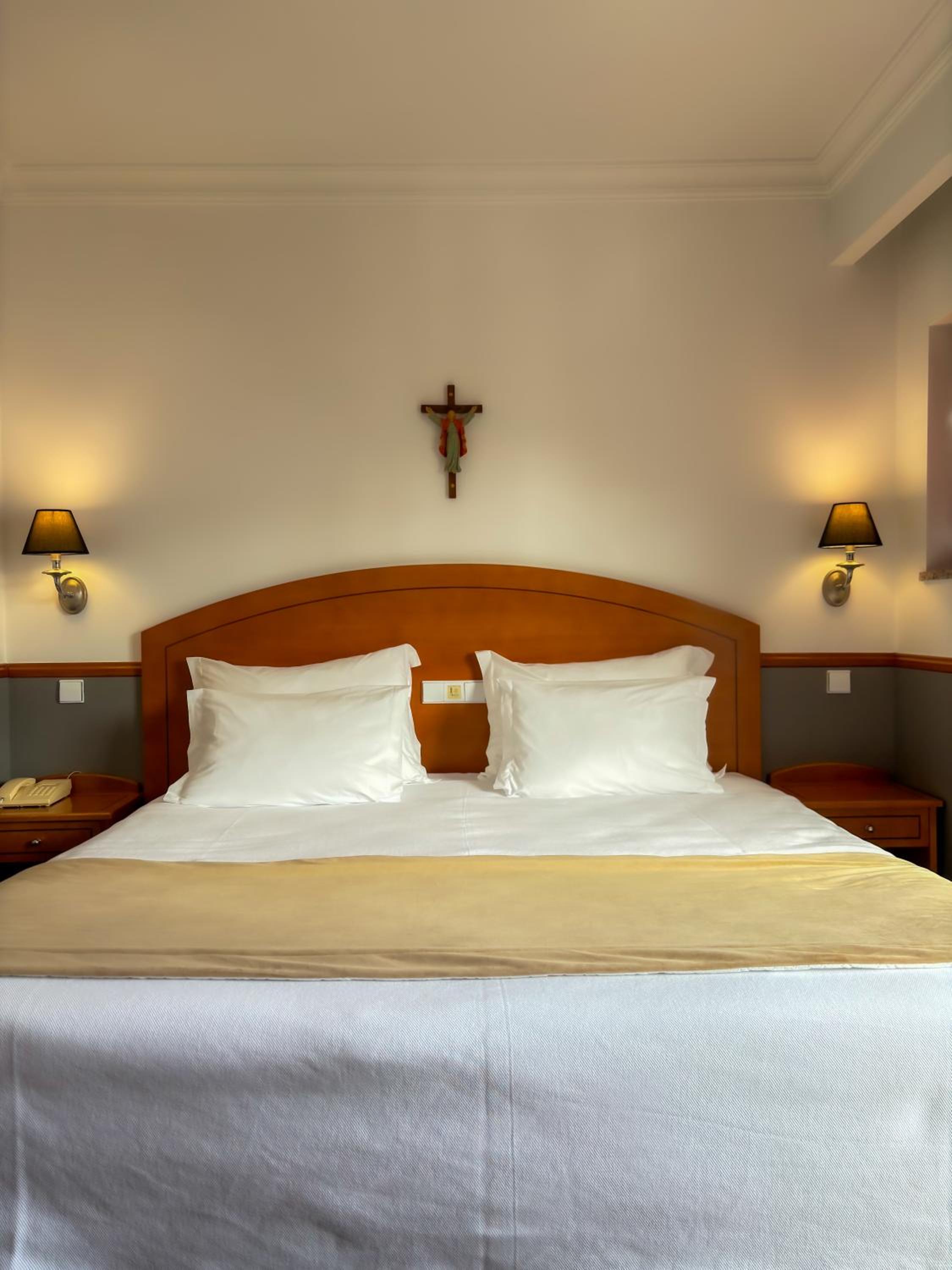 Double Room - Photo 4