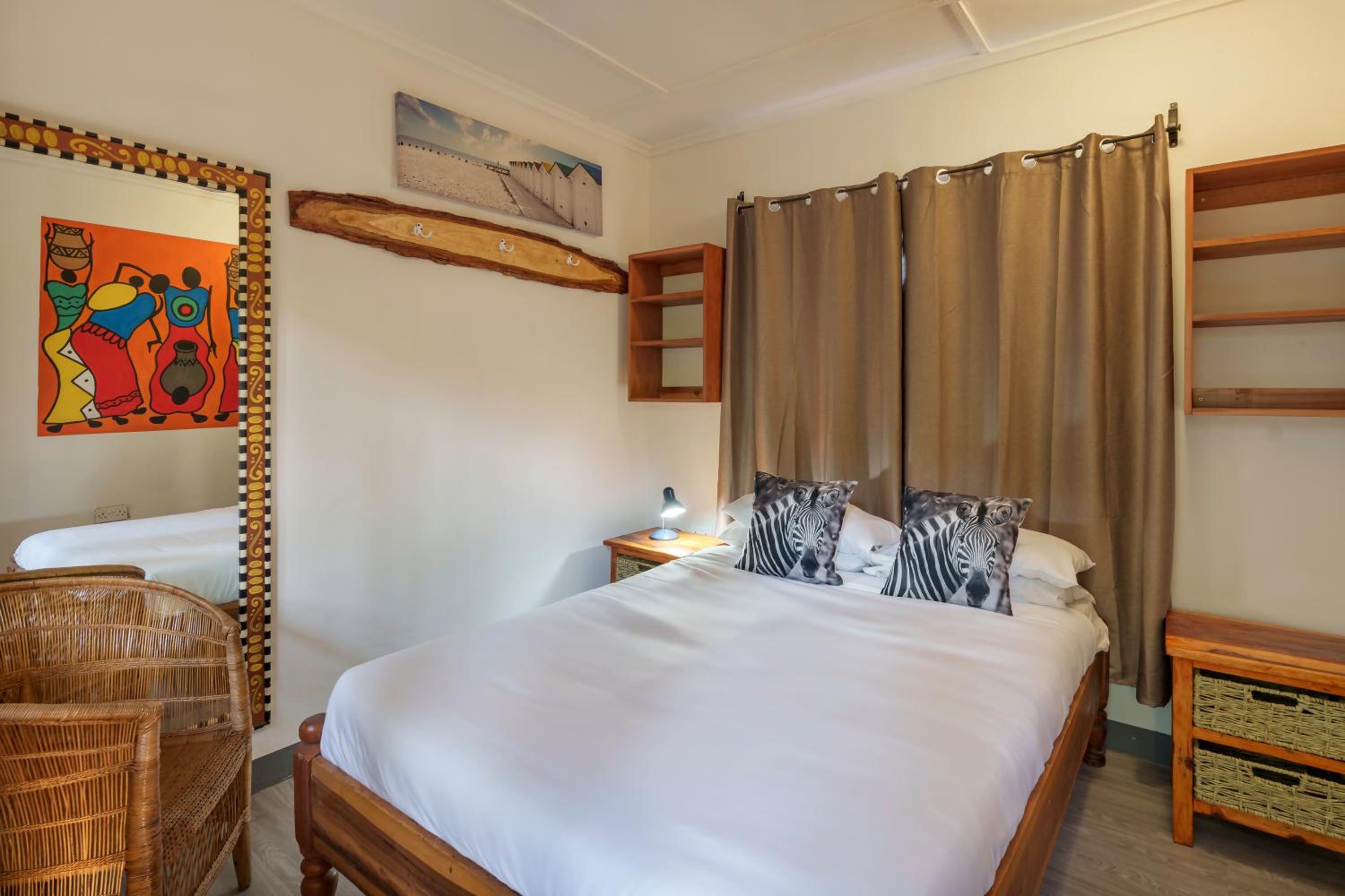 Double Room with Shared Bathroom photo 1