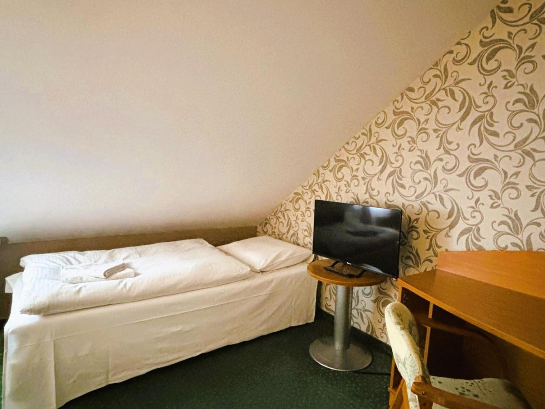 Triple Room - Photo 1