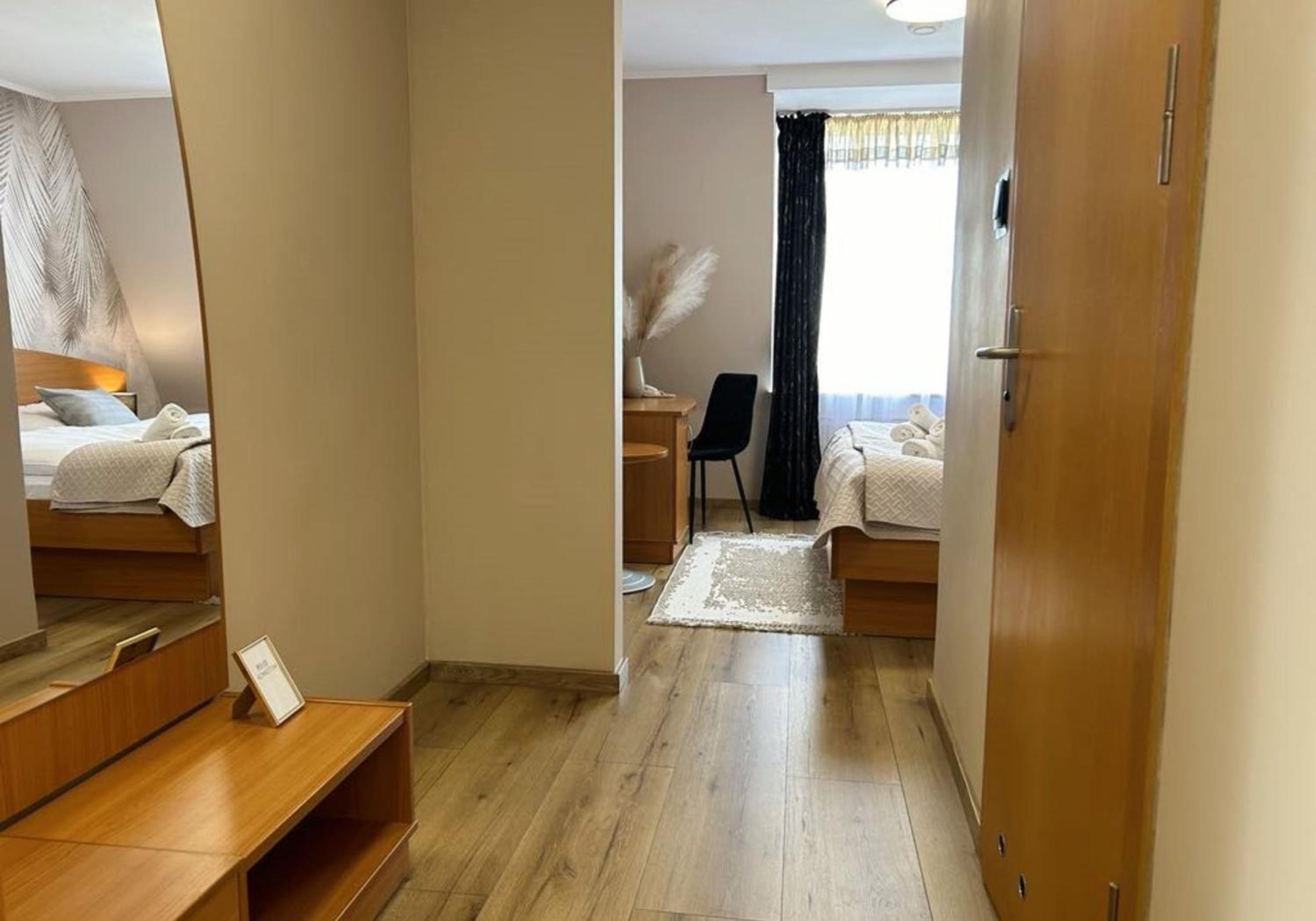 Deluxe Double Room - Photo 6