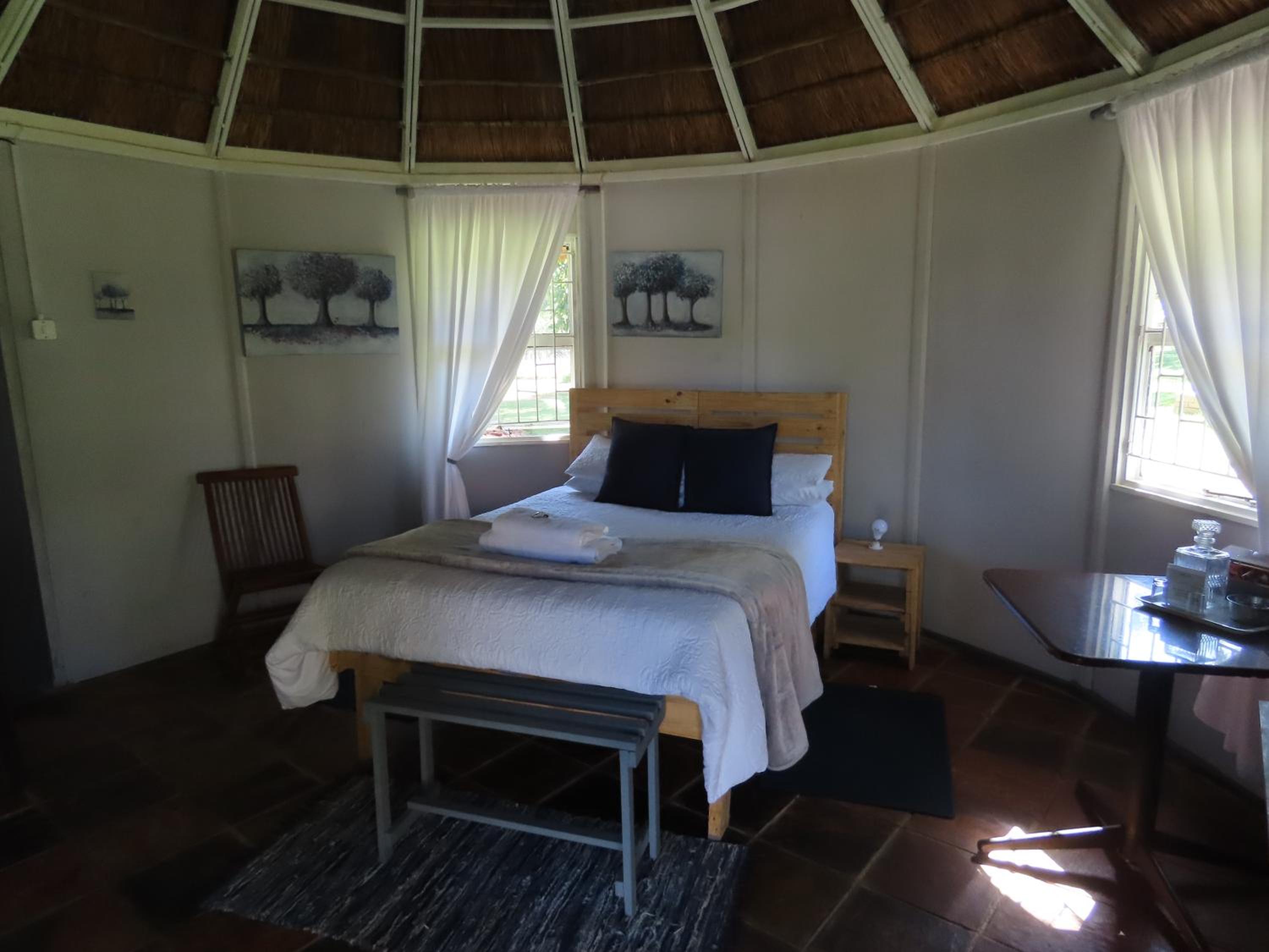 Double Room - Photo 5