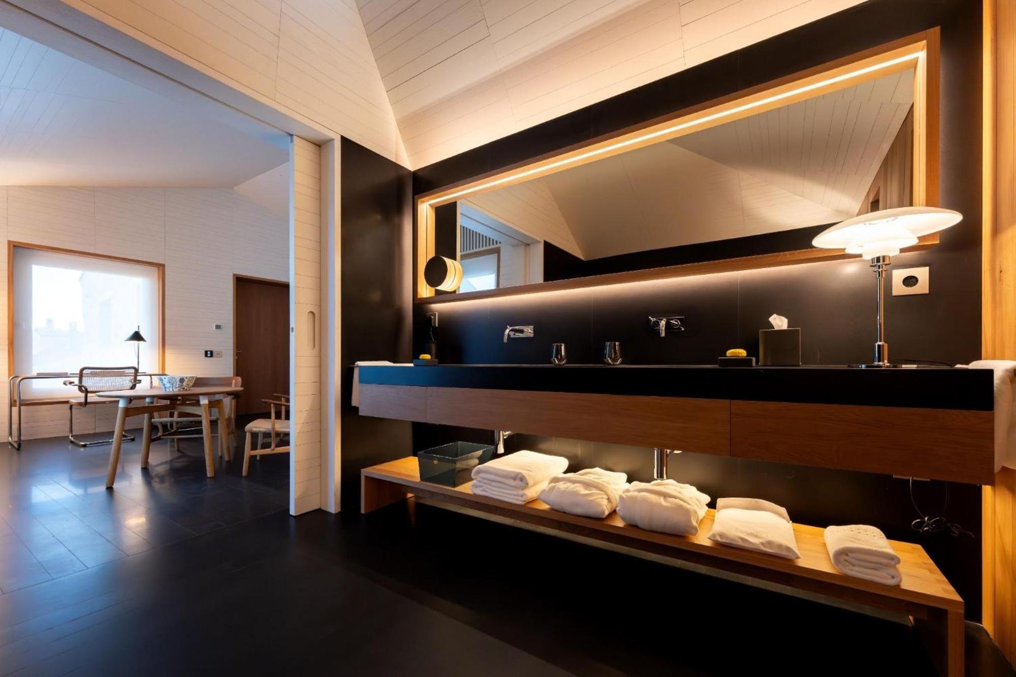 Superior Suite photo 2