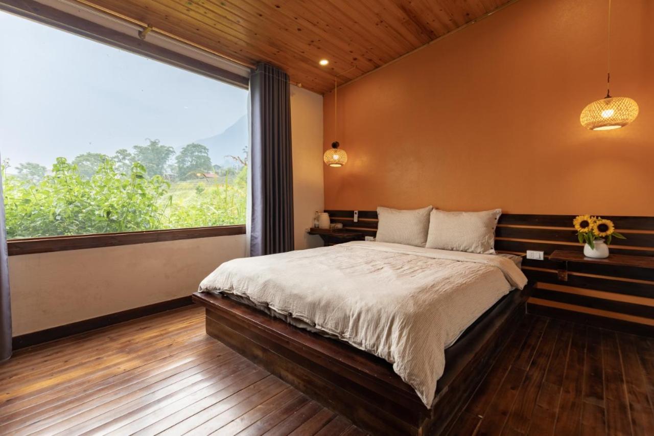 Deluxe Double Room With Bath photo 3