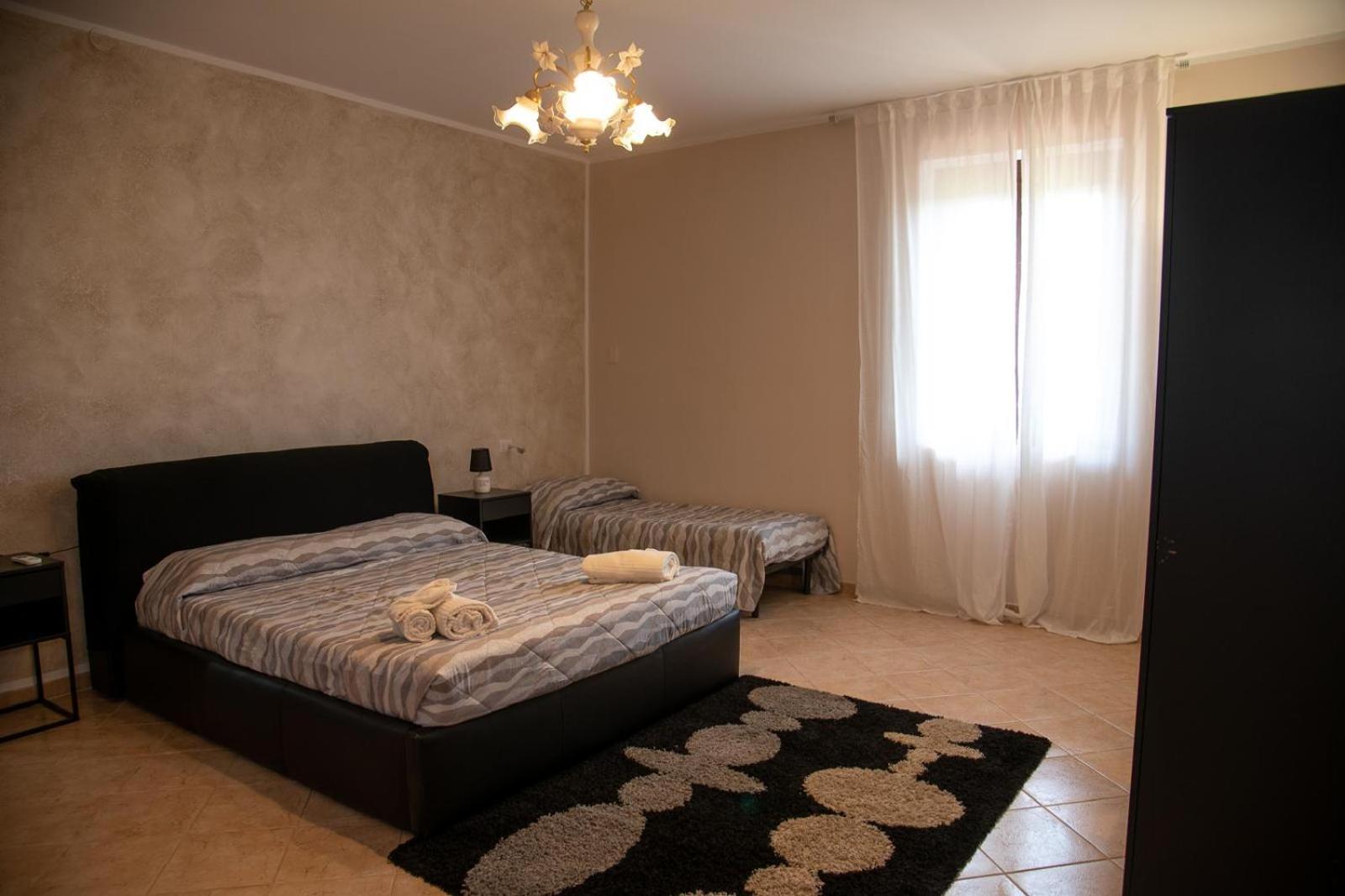 Deluxe Room (2 Adults + 1 Child) photo 2