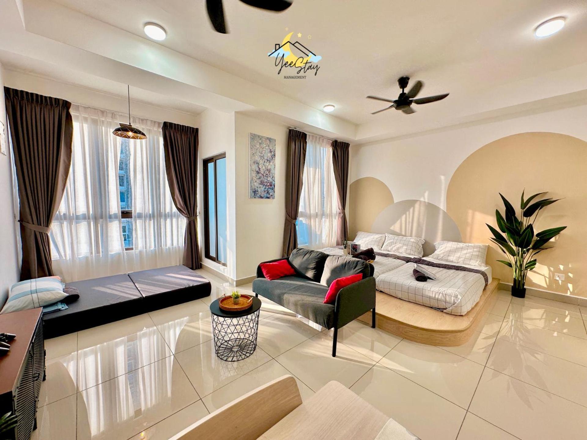 Studio Apartment - Photo 4