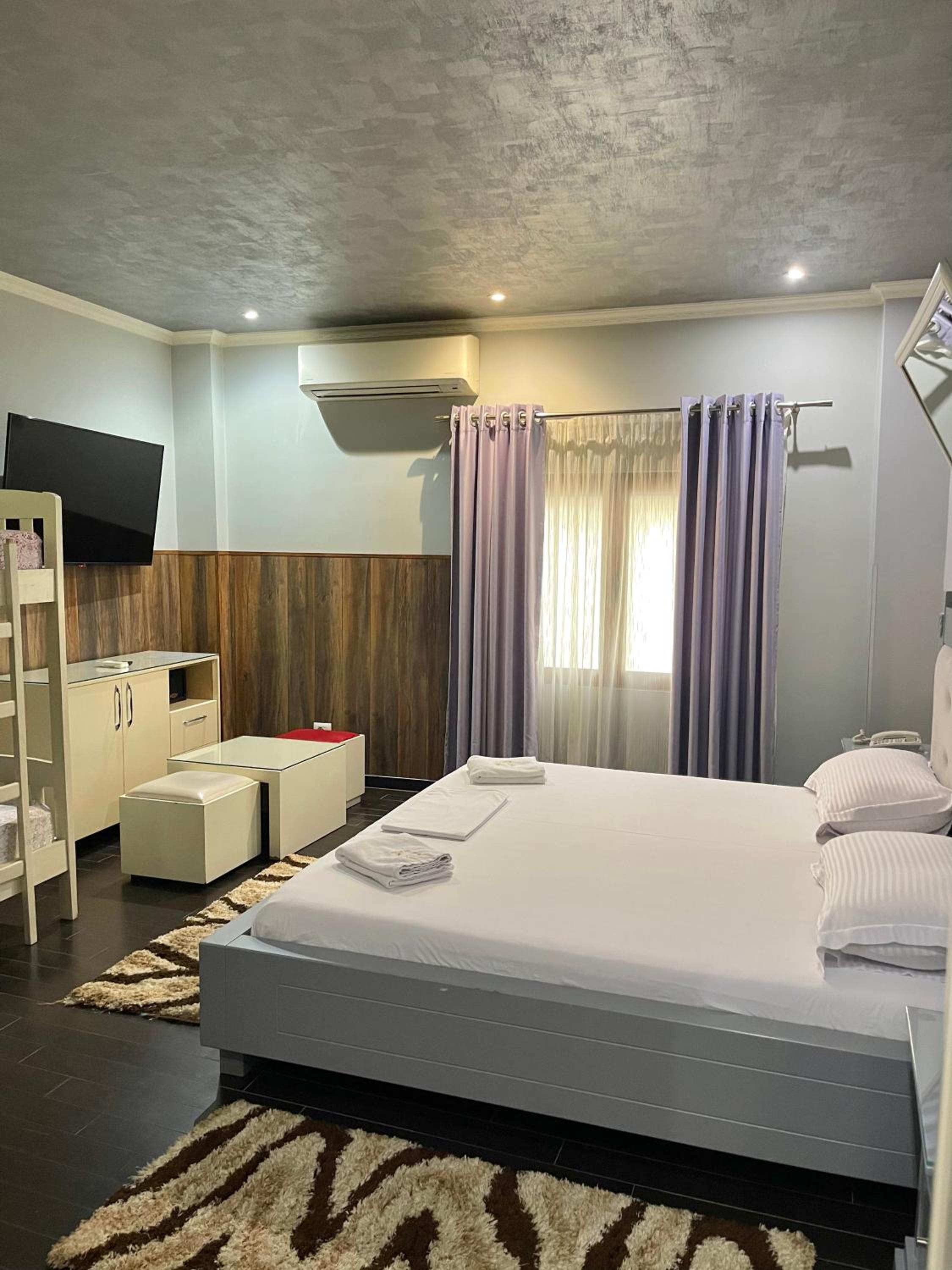 Family Room - Disability Access