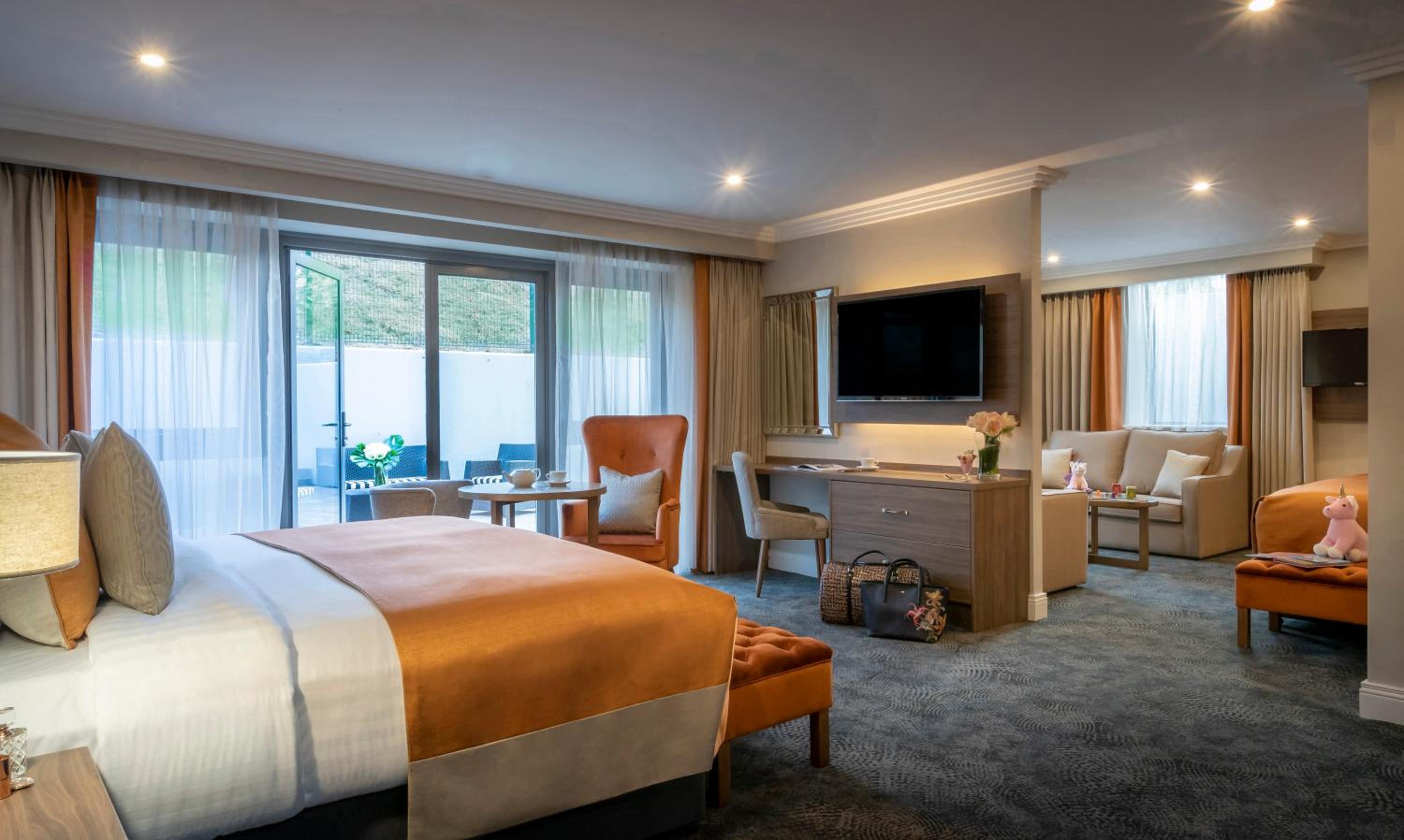 Troy Suite photo 1