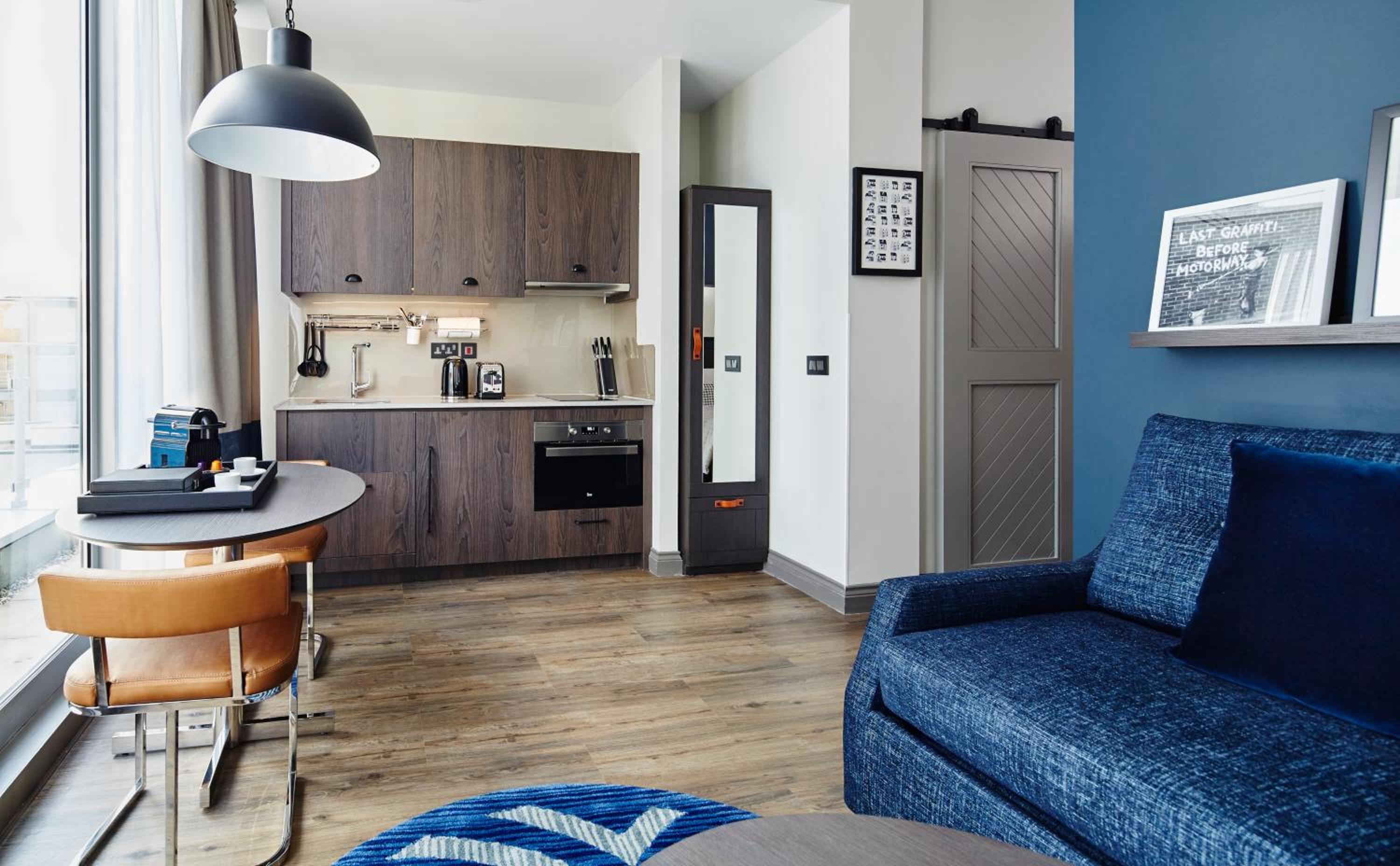 Studio Suite photo 2