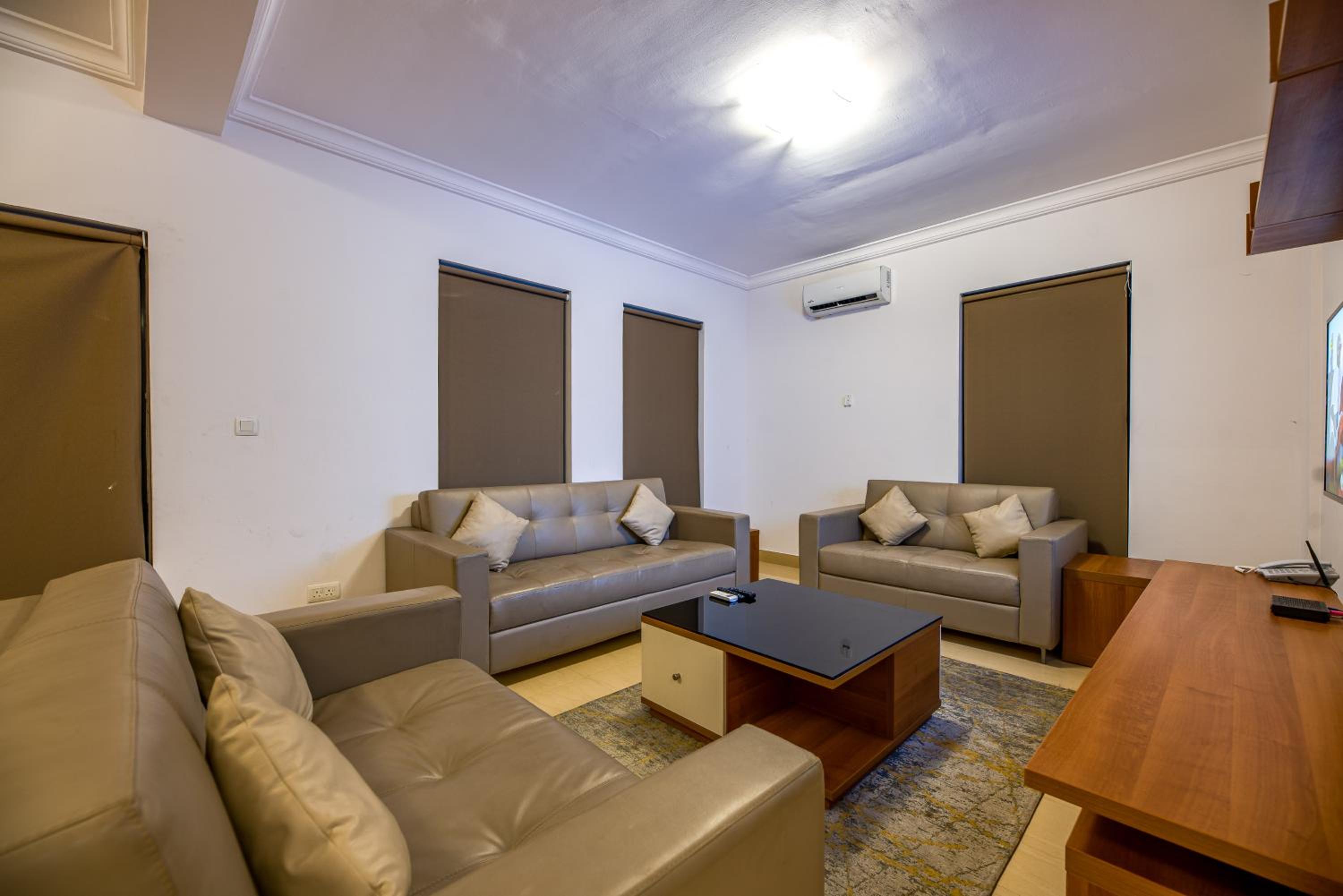 Two-Bedroom Apartment - Photo 4