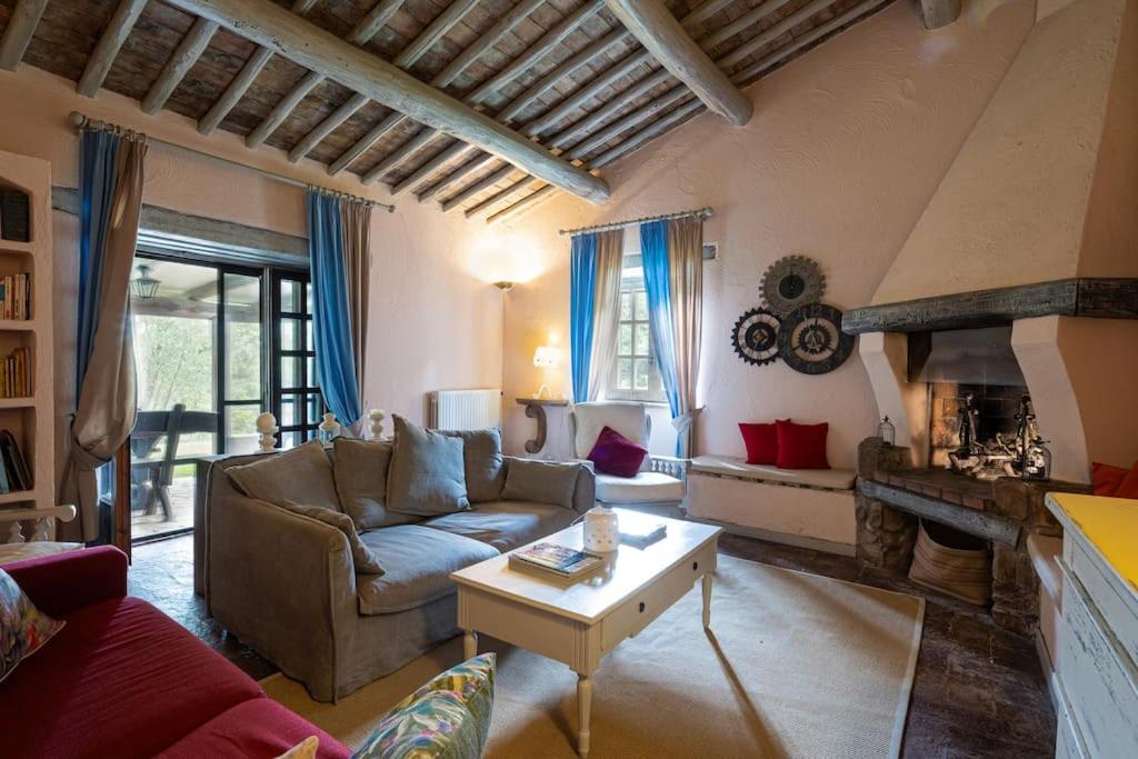Villa with Private Pool photo 1