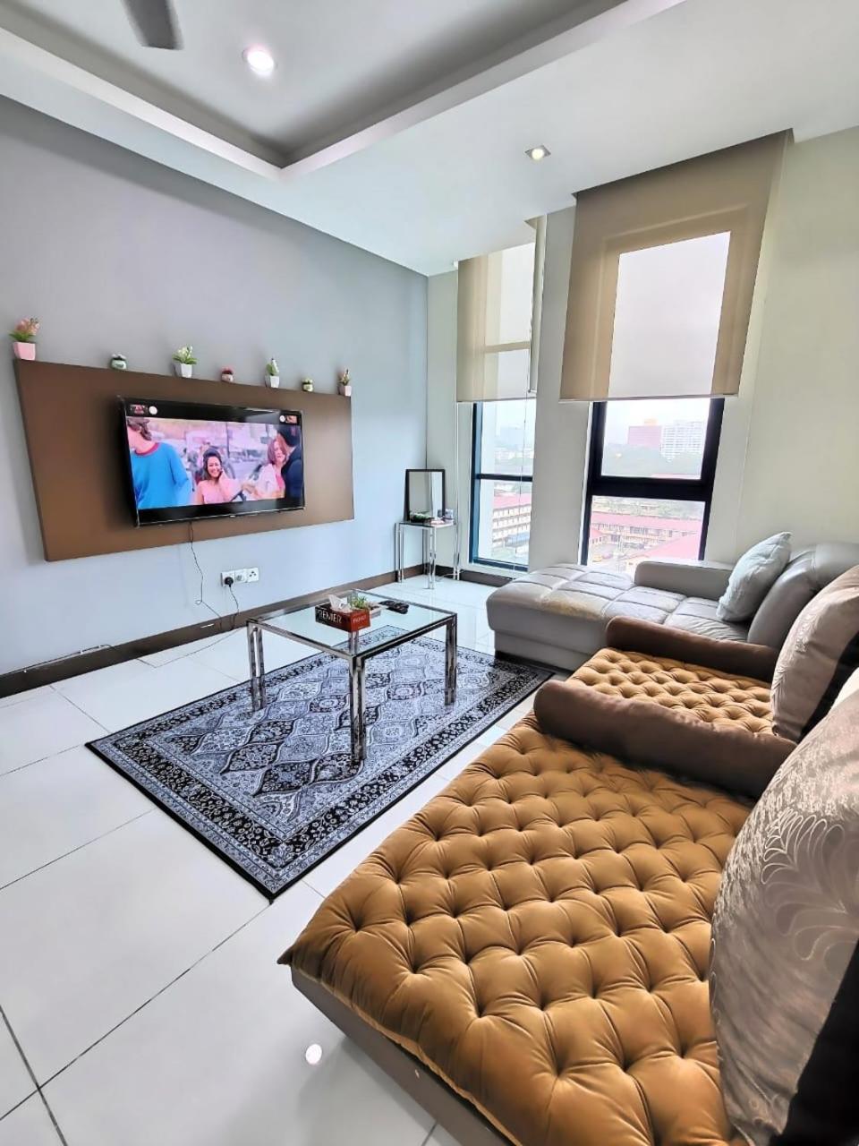 Family Two-Bedroom Apartment With View
