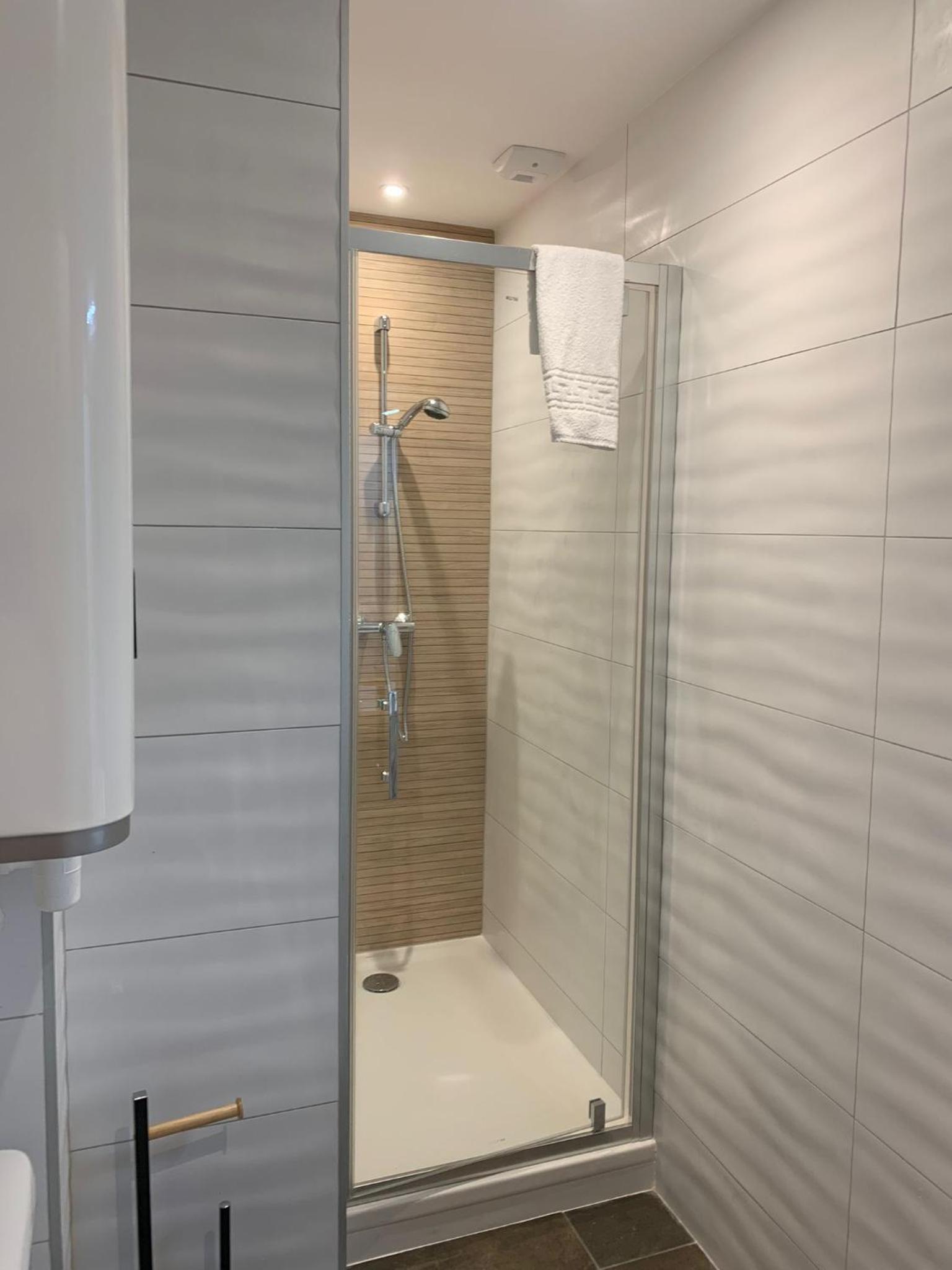 Two-Bedroom Apartment - Photo 2
