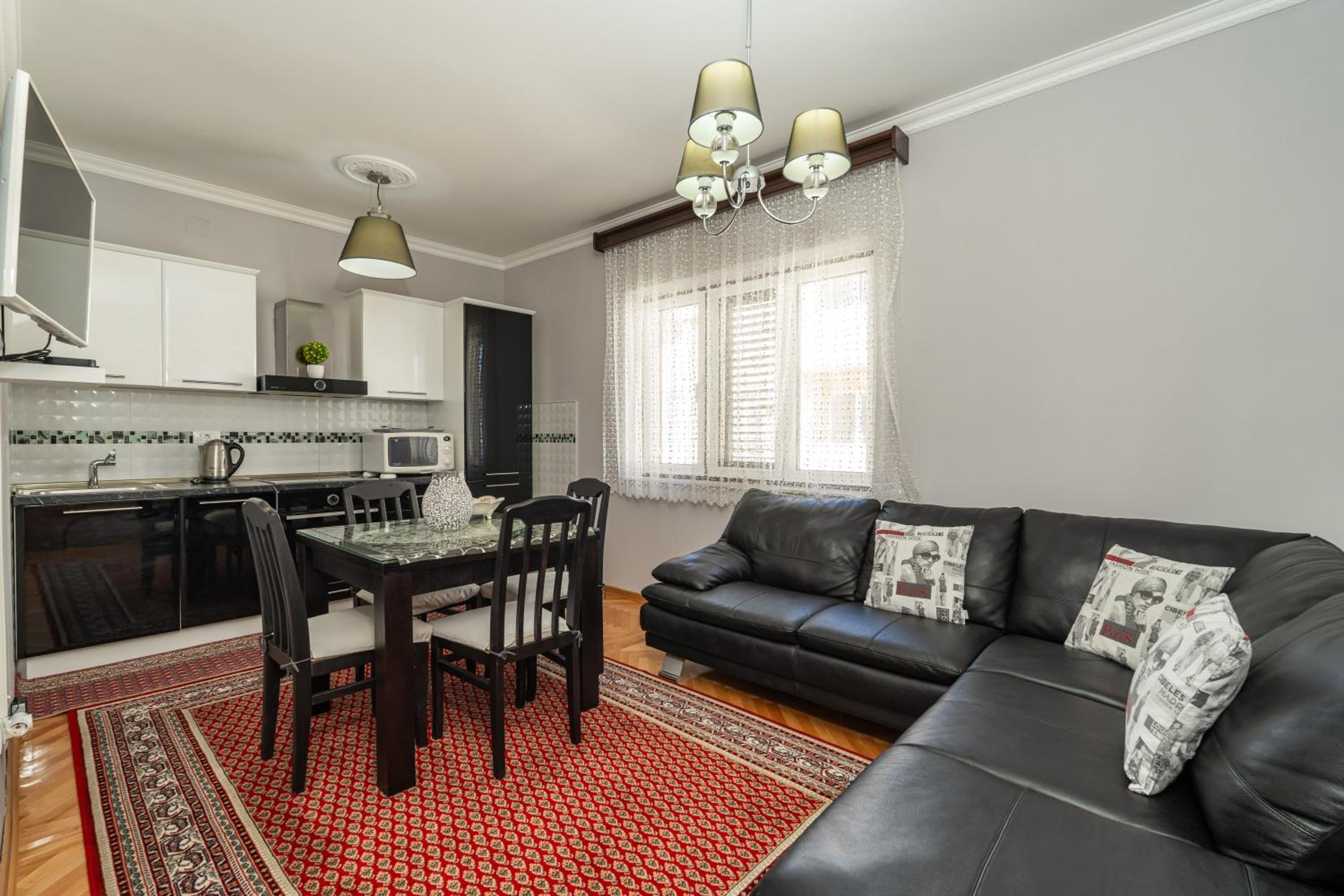 Three-Bedroom Home photo 1