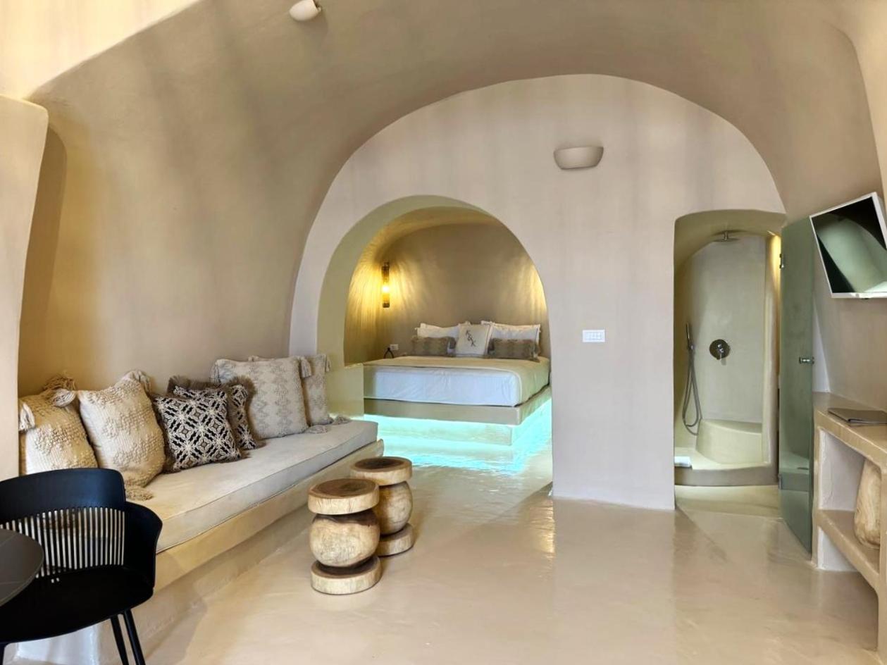 Ardor Suite with Sea View by K&K (indoor jacuzzi) photo 1