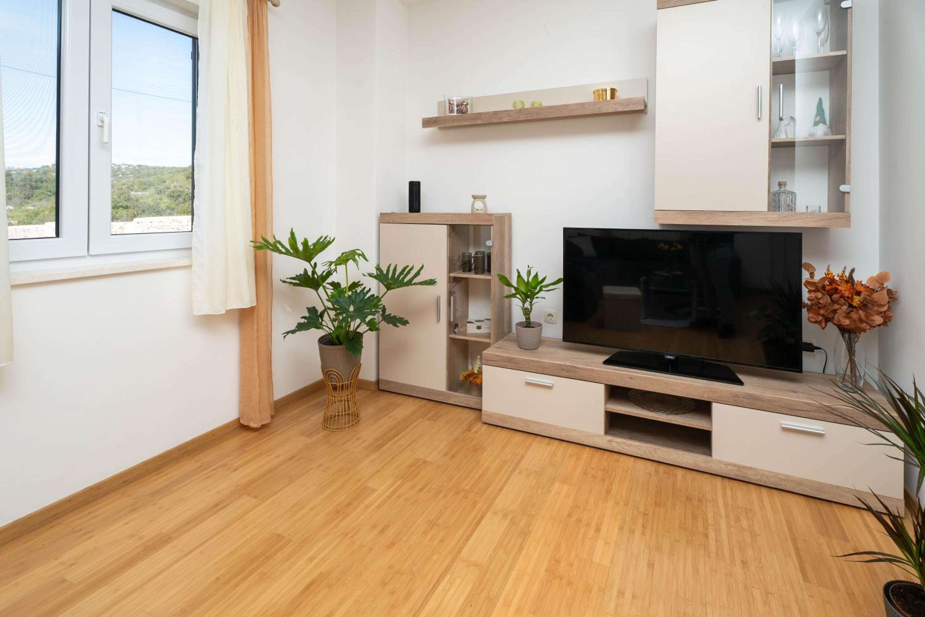 Three-Bedroom Villa photo 2